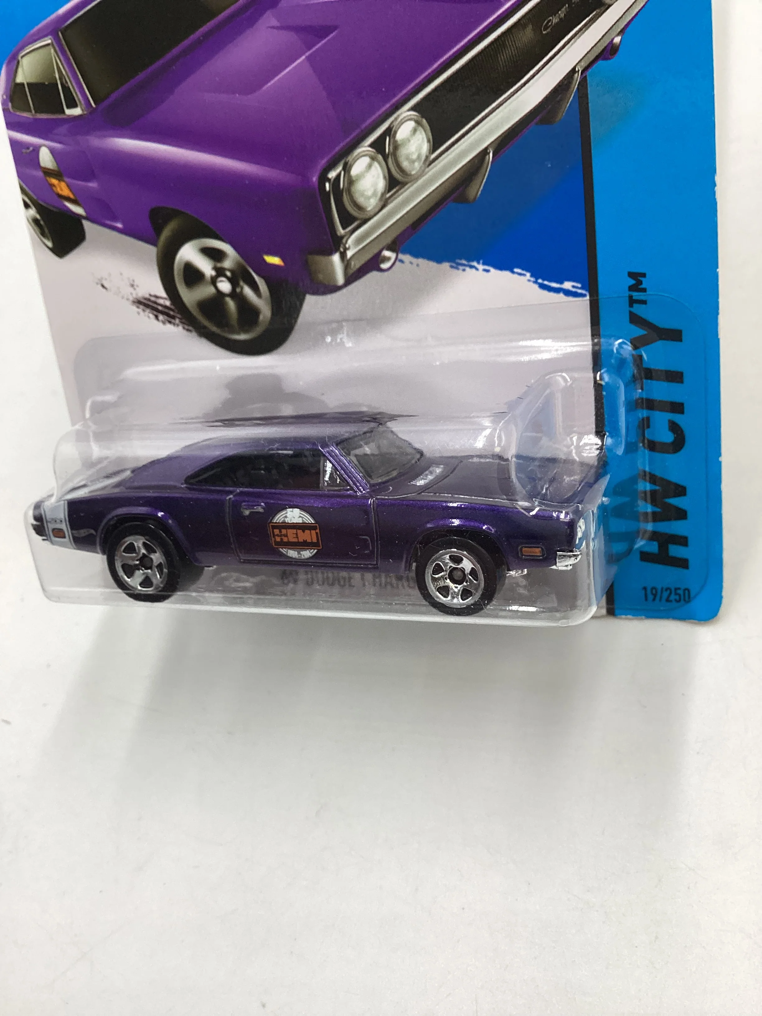 2015 Hot wheels HW City #19 69 Dodge Charger 500 Purple 57F - Image 4