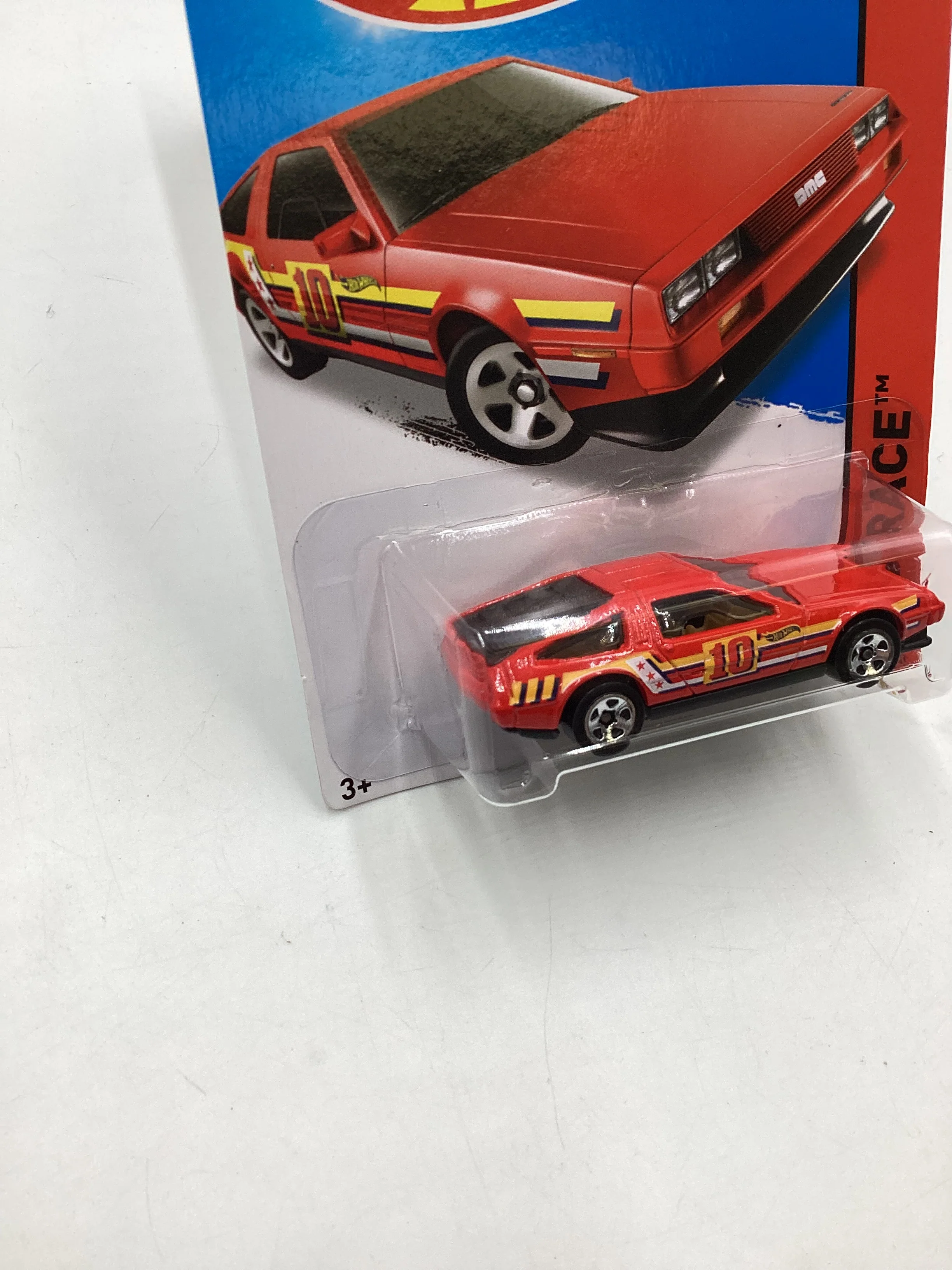 2015 Hot Wheels HW Race #184 DMC Delorean Red - Image 4