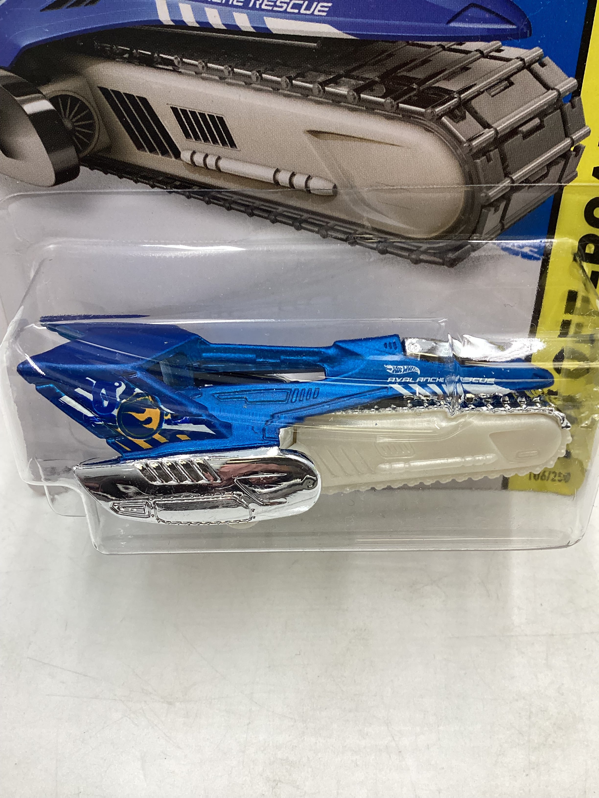 2015 Hot Wheels Treasure Hunt #106 Tread Air 273D - Image 3