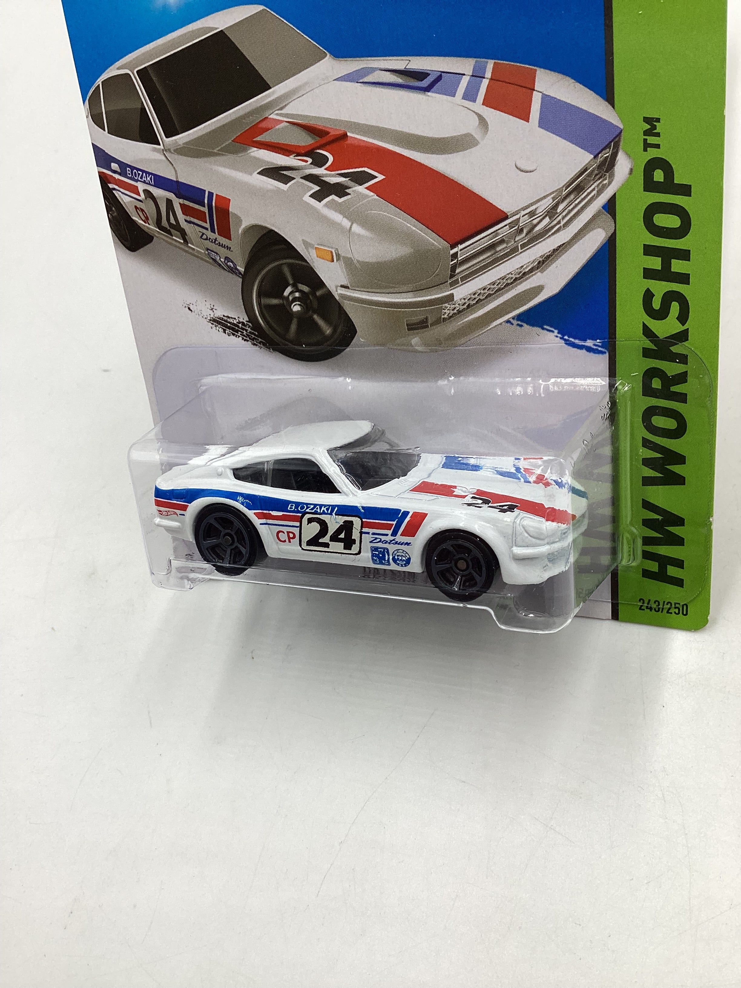 2015 Hot Wheels Workshop #243 Datsun 240Z white 88C - Image 4