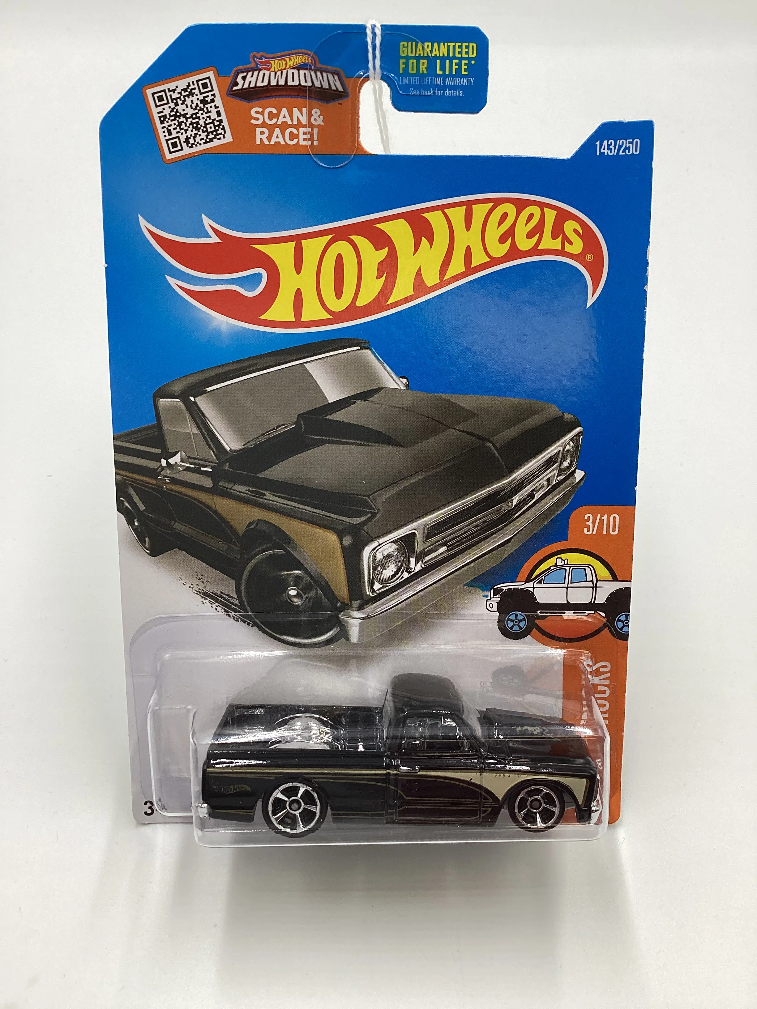 2016 Hot Wheels #143 67 Chevy C10 Black 14B - Image 2