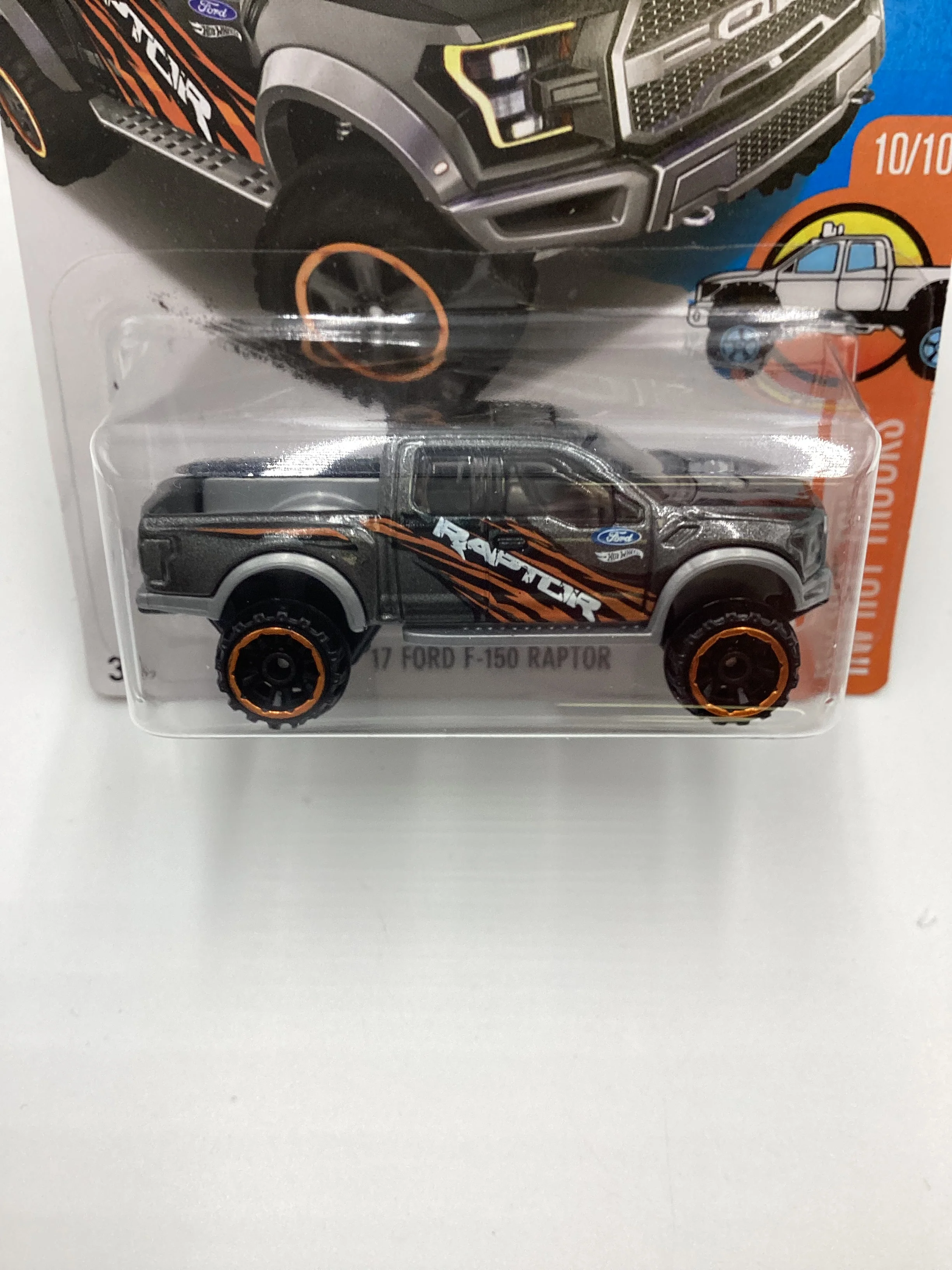 2016 Hot Wheels #150 17 Ford F-150 Raptor Gray 31A - Image 3