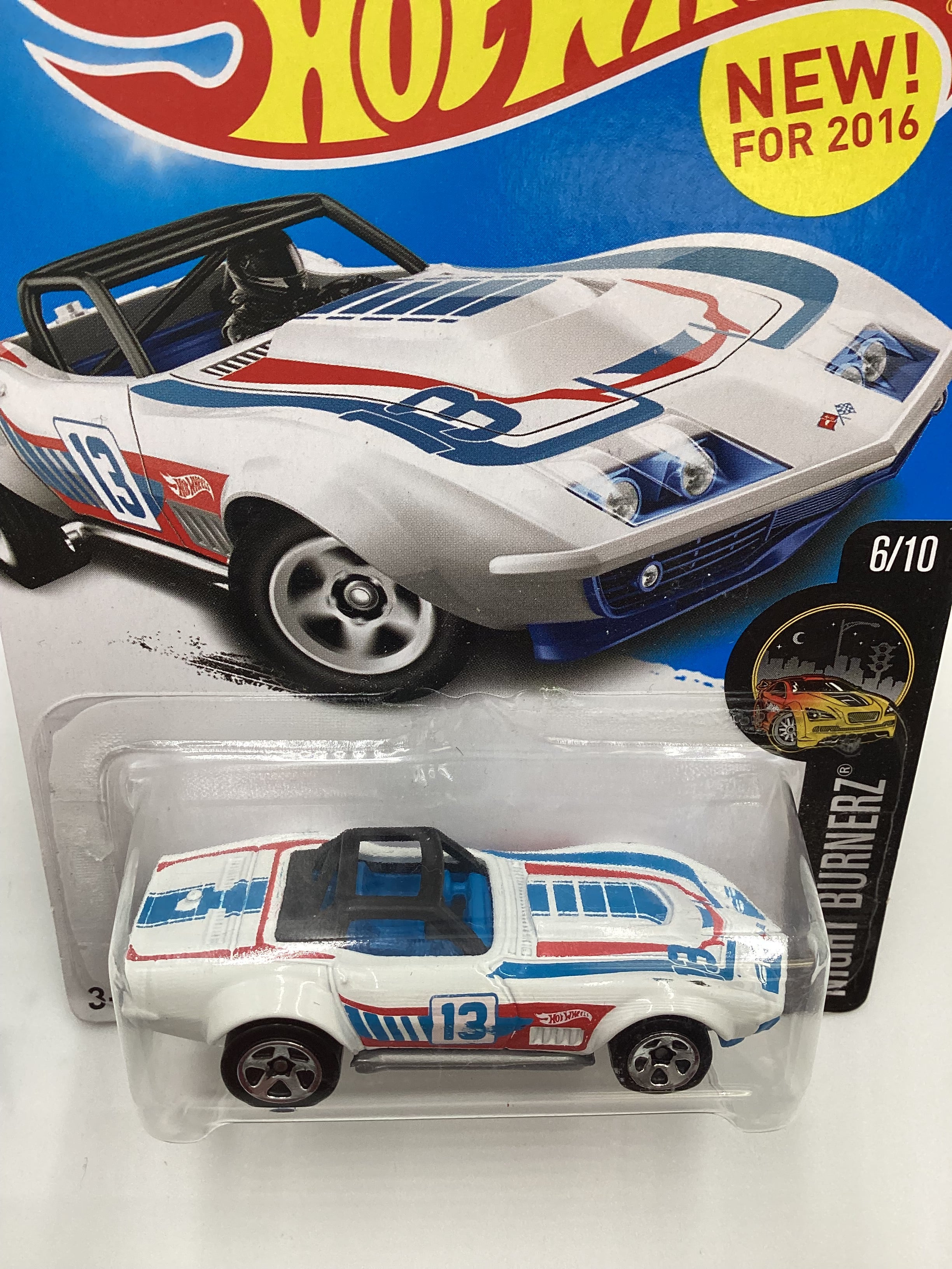 2016 Hot Wheels #86 69 Corvette Racer White 13H - Image 6