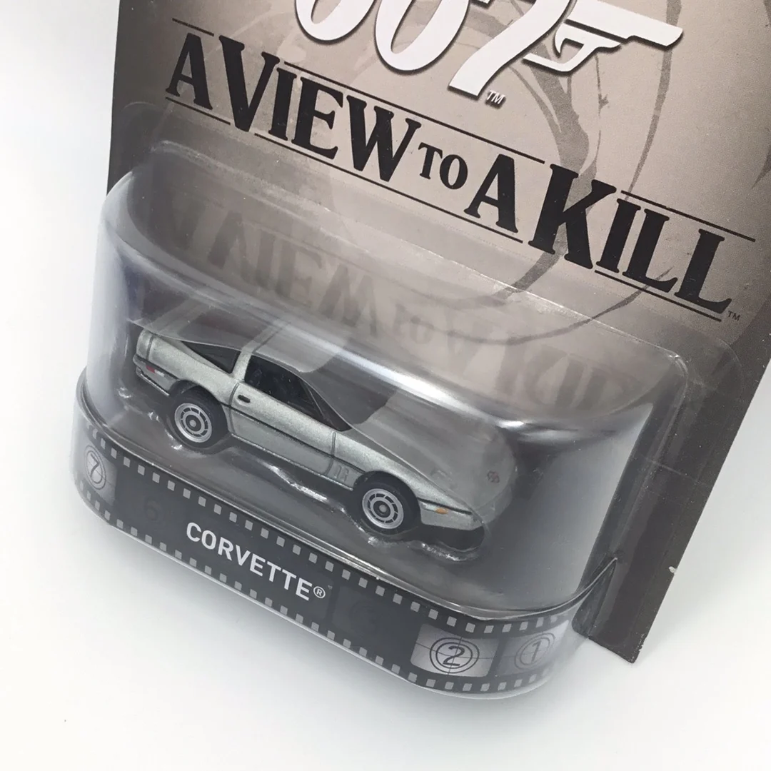 2016 hot wheels retro entertainment 007 A View To A Kill Corvette A9 - Image 3