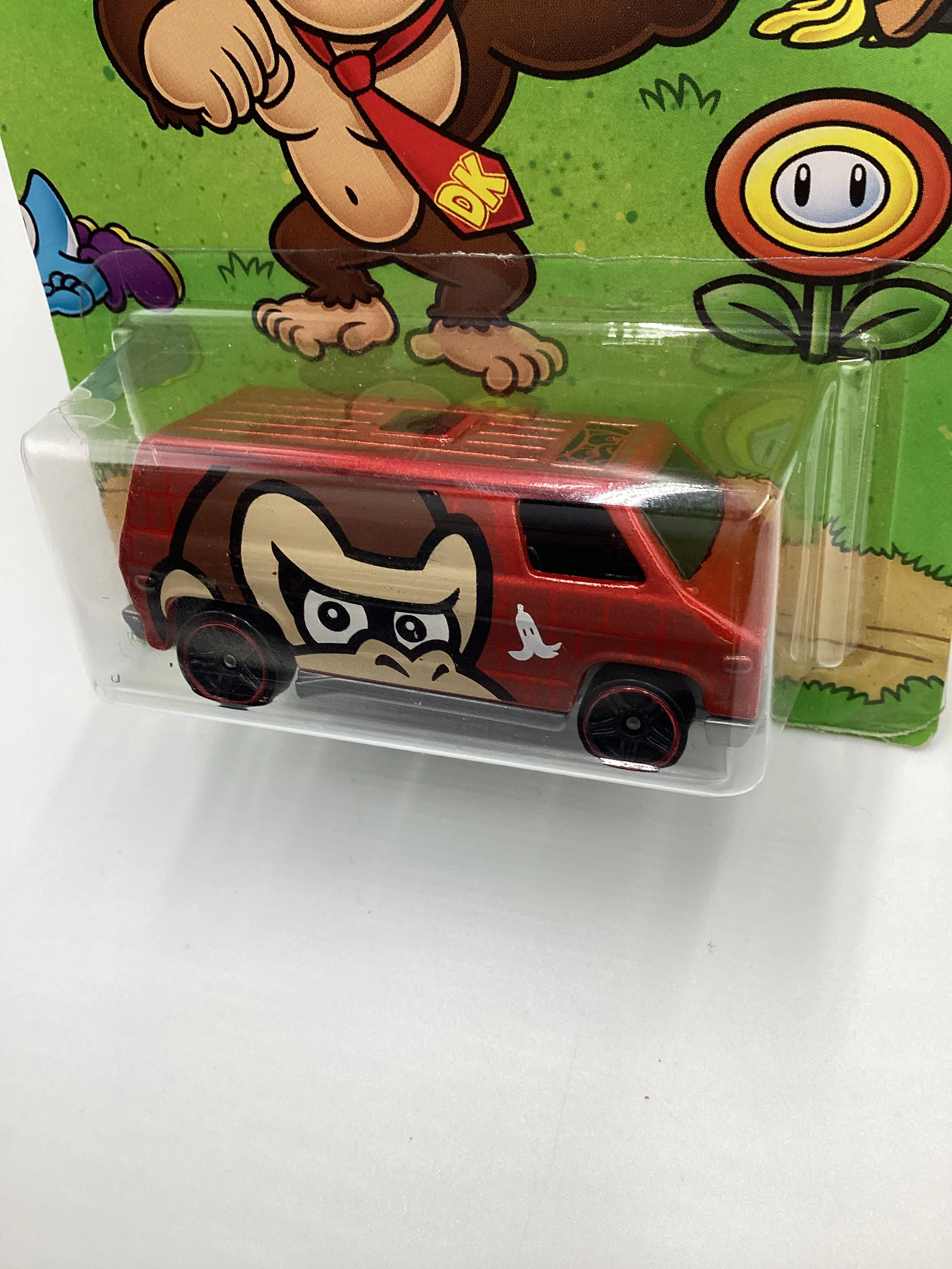 2016 Hot Wheels Super Mario #8 Super Van Red Donkey Kong 157A - Image 4