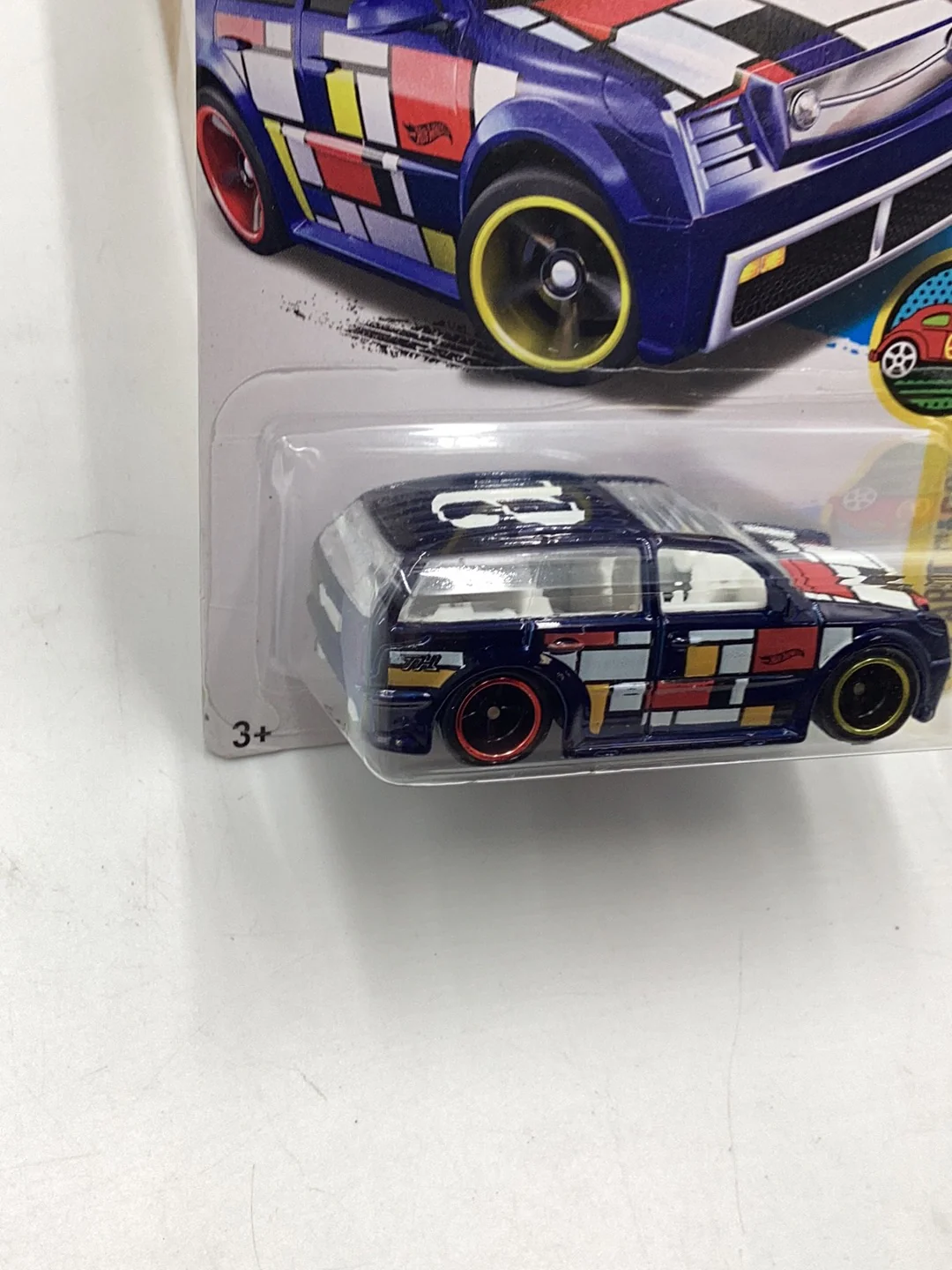 2016 hot wheels super treasure hunt Boom box W/Protector - Image 3