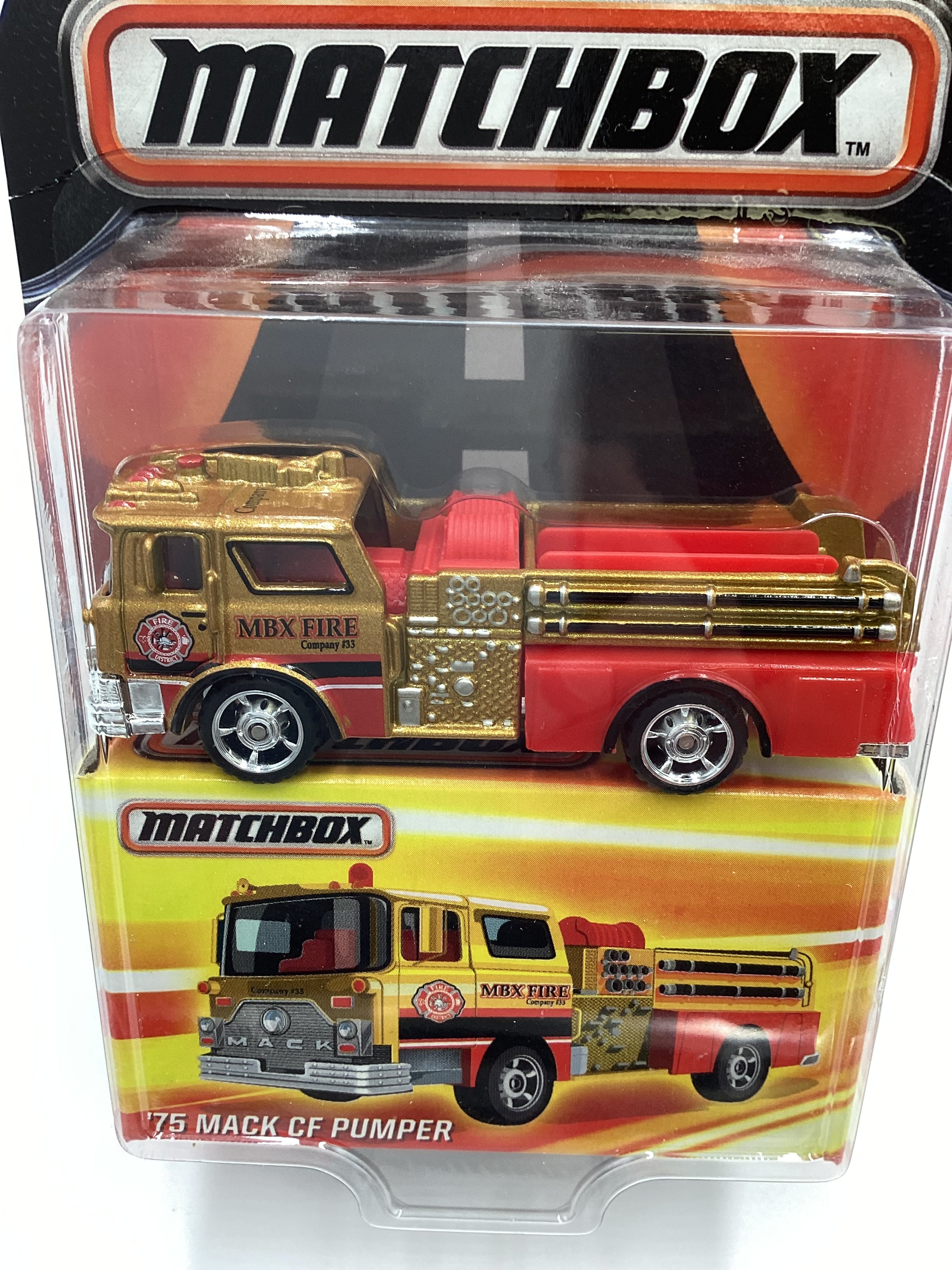 2016 Matchbox Best of Matchbox 75 Mack CF Pumper Gold Card has veins 174G - Image 3
