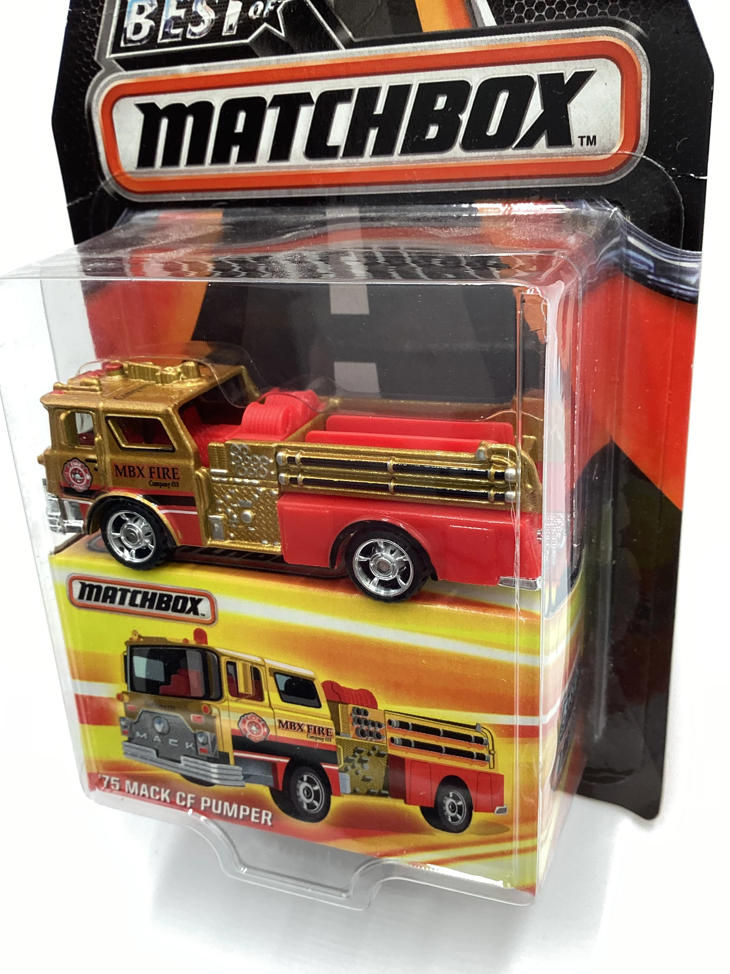 2016 Matchbox Best of Matchbox 75 Mack CF Pumper Gold Card has veins 174G - Image 4