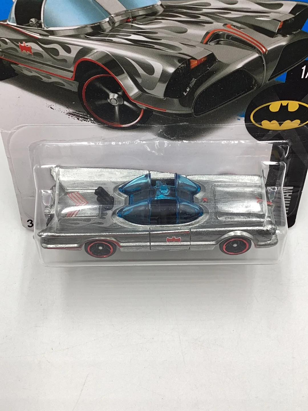 2016 Hot Wheels Zamac TV Series Batmobile W/Protector - Image 5