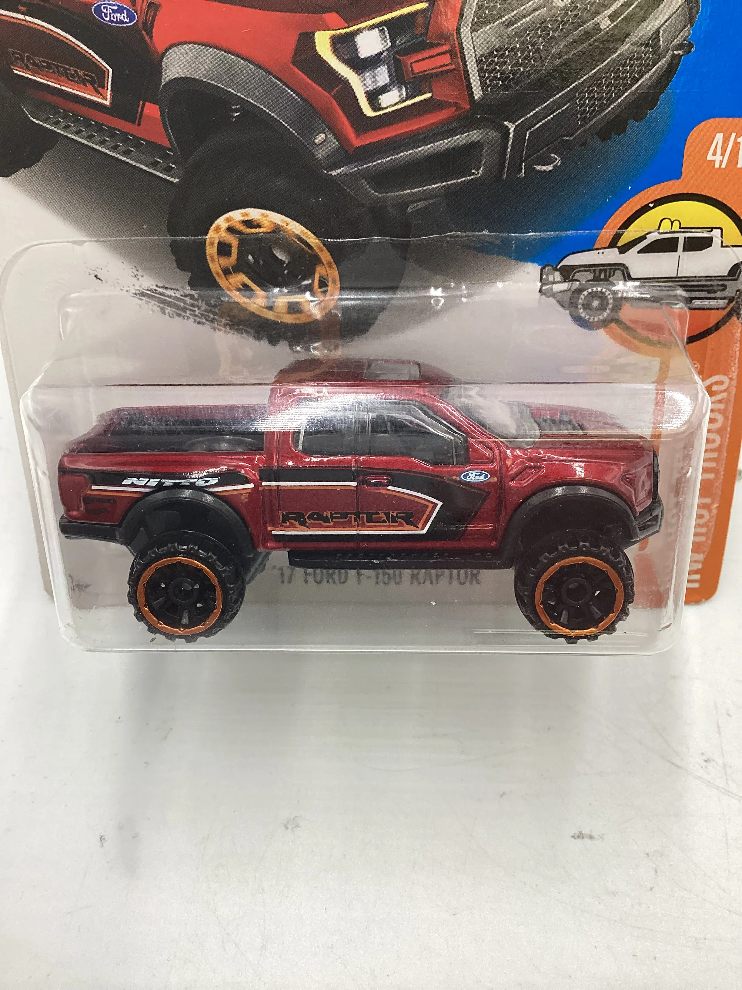 2017 Hot Wheels Hot Trucks #10 17 Ford F150 Raptor Red 33A - Image 3