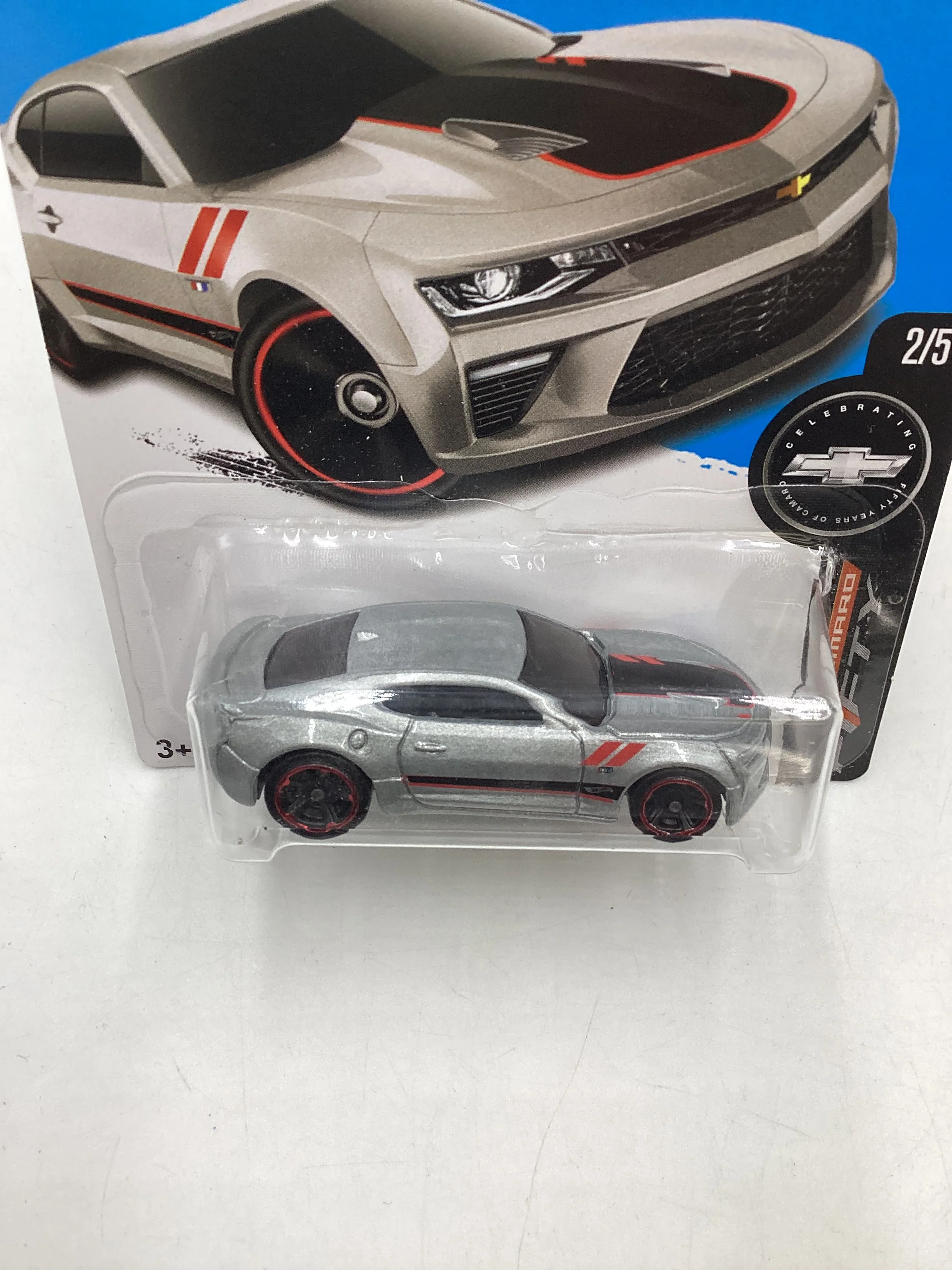 2017 Hot wheels #155 Silver 16 Camaro SS 4B - Image 5