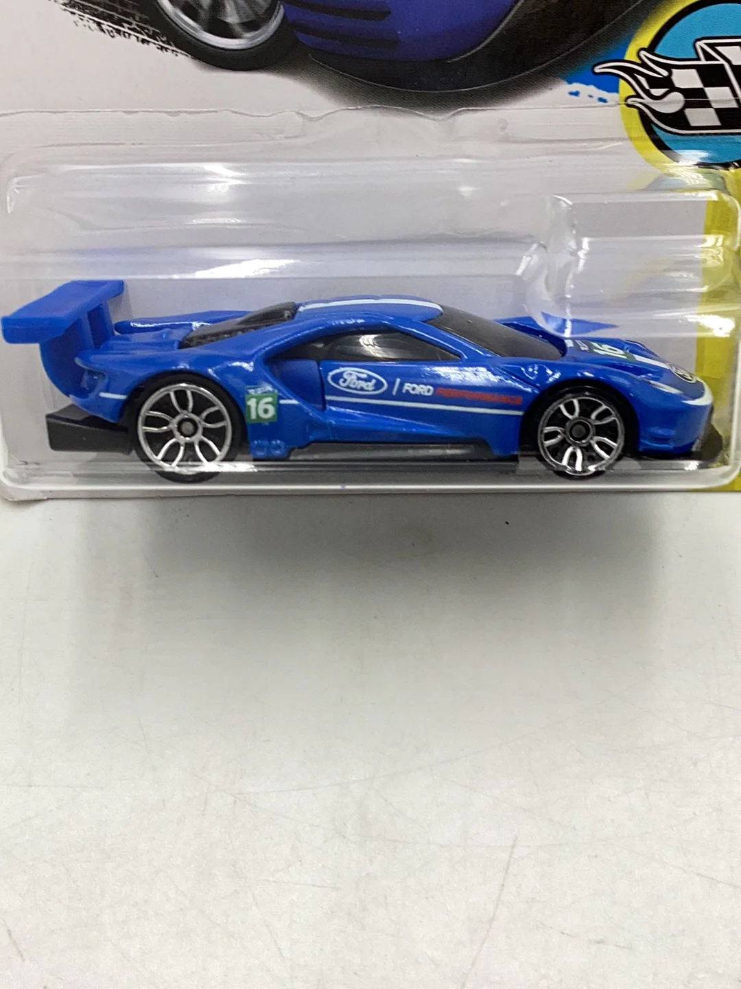 2017 Hot Wheels #166 2016 Ford GT Race has cracked blister 33C - Image 3