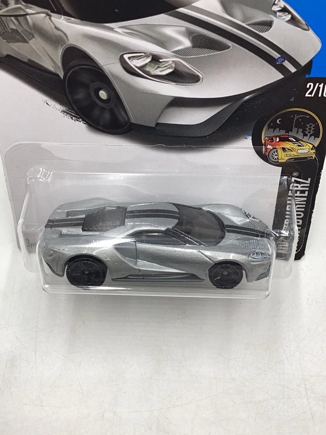 2017 Hot Wheels #211 17 Ford GT 31A - Image 6
