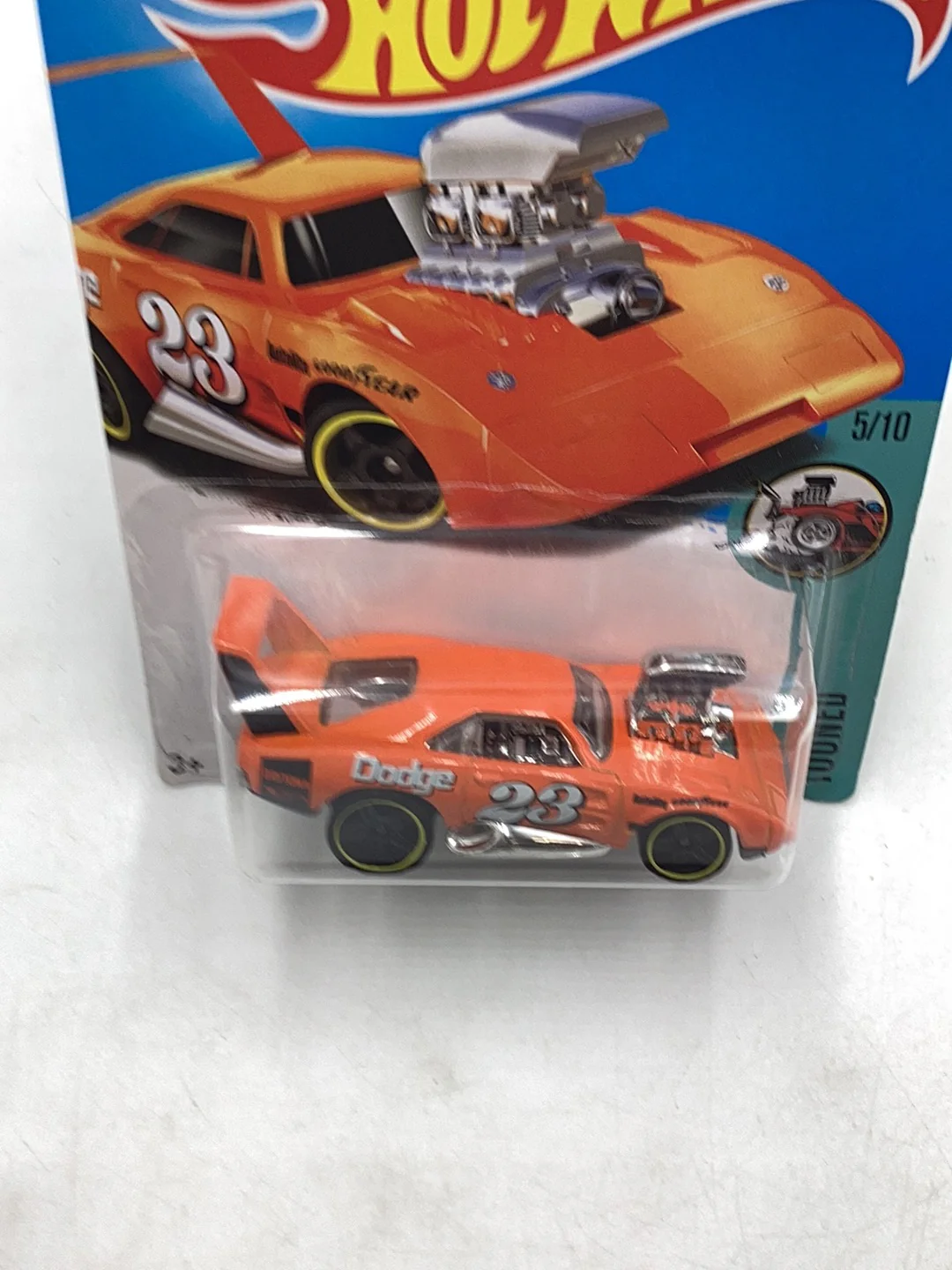 2017 Hot Wheels #6 Dodge Charger Daytona 42D - Image 6