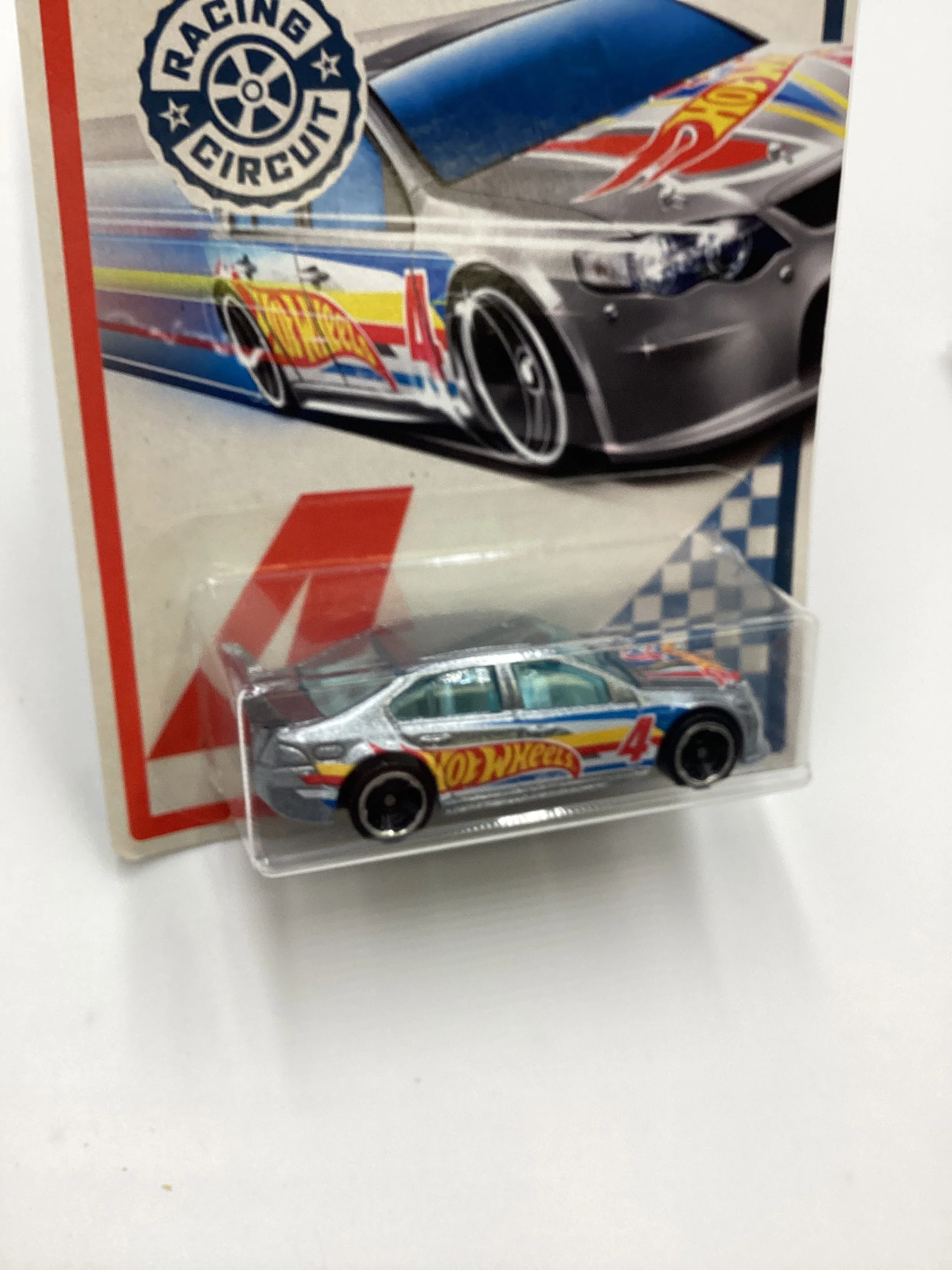 2017 Hot Wheels Racing Circuit #4 Ford Falcon Race Car 152F - Image 5
