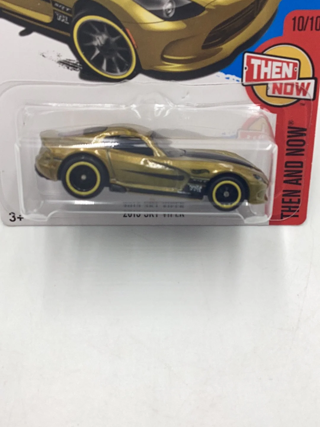 2017 hot wheels super treasure hunt 2013 SRT Viper W/Protector - Image 2