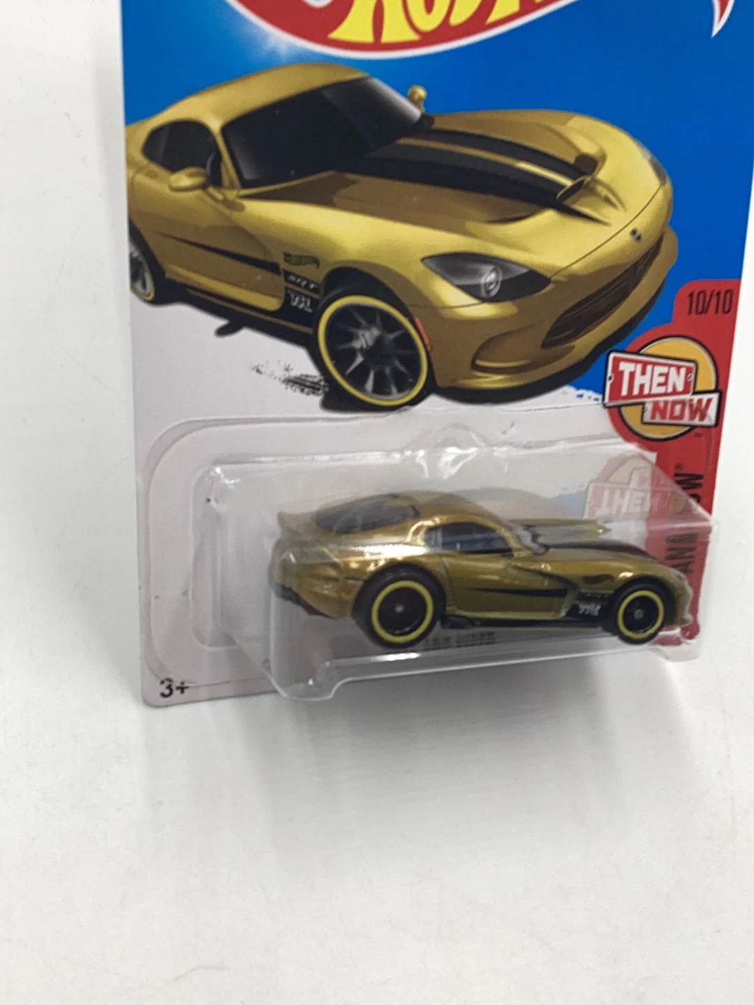 2017 hot wheels super treasure hunt 2013 SRT Viper W/Protector - Image 3