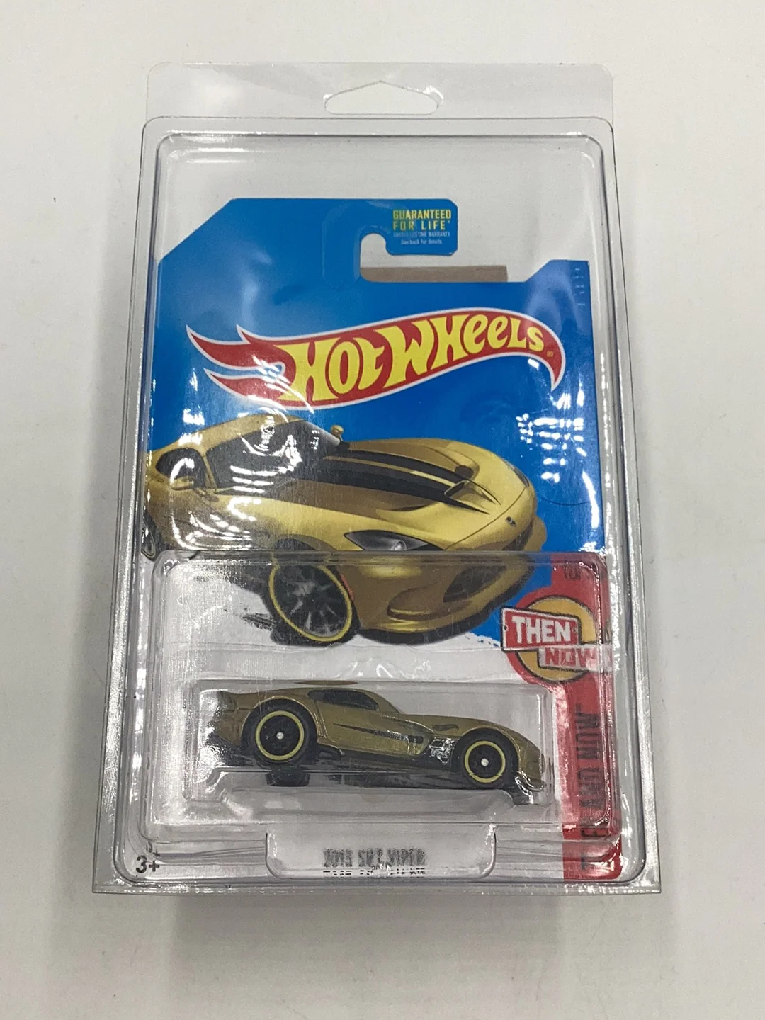2017 hot wheels super treasure hunt 2013 SRT Viper W/Protector - Image 7