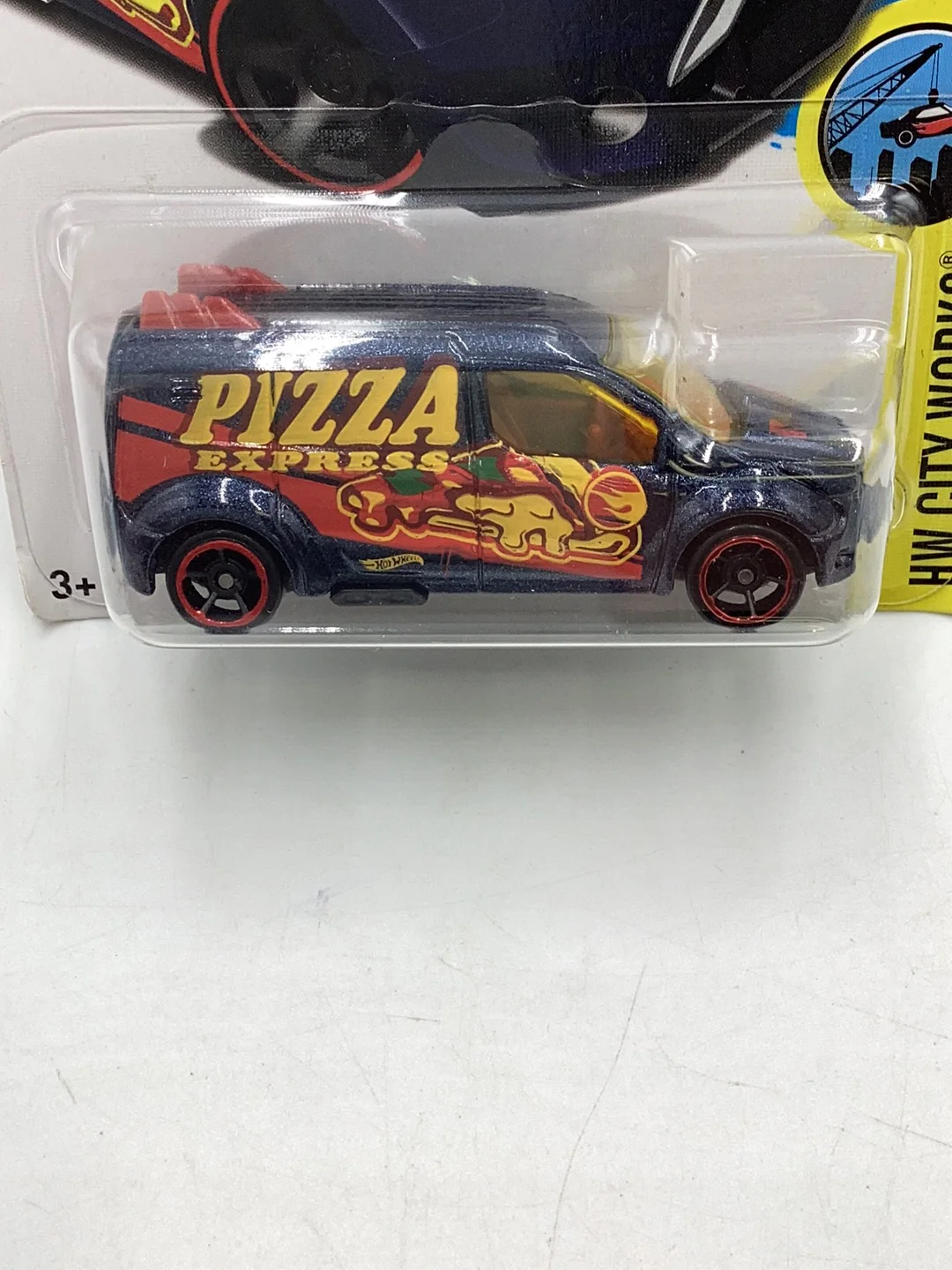 2017 Hot wheels Treasure hunt Hot Wheels Ford Transit Connect 283F - Image 2