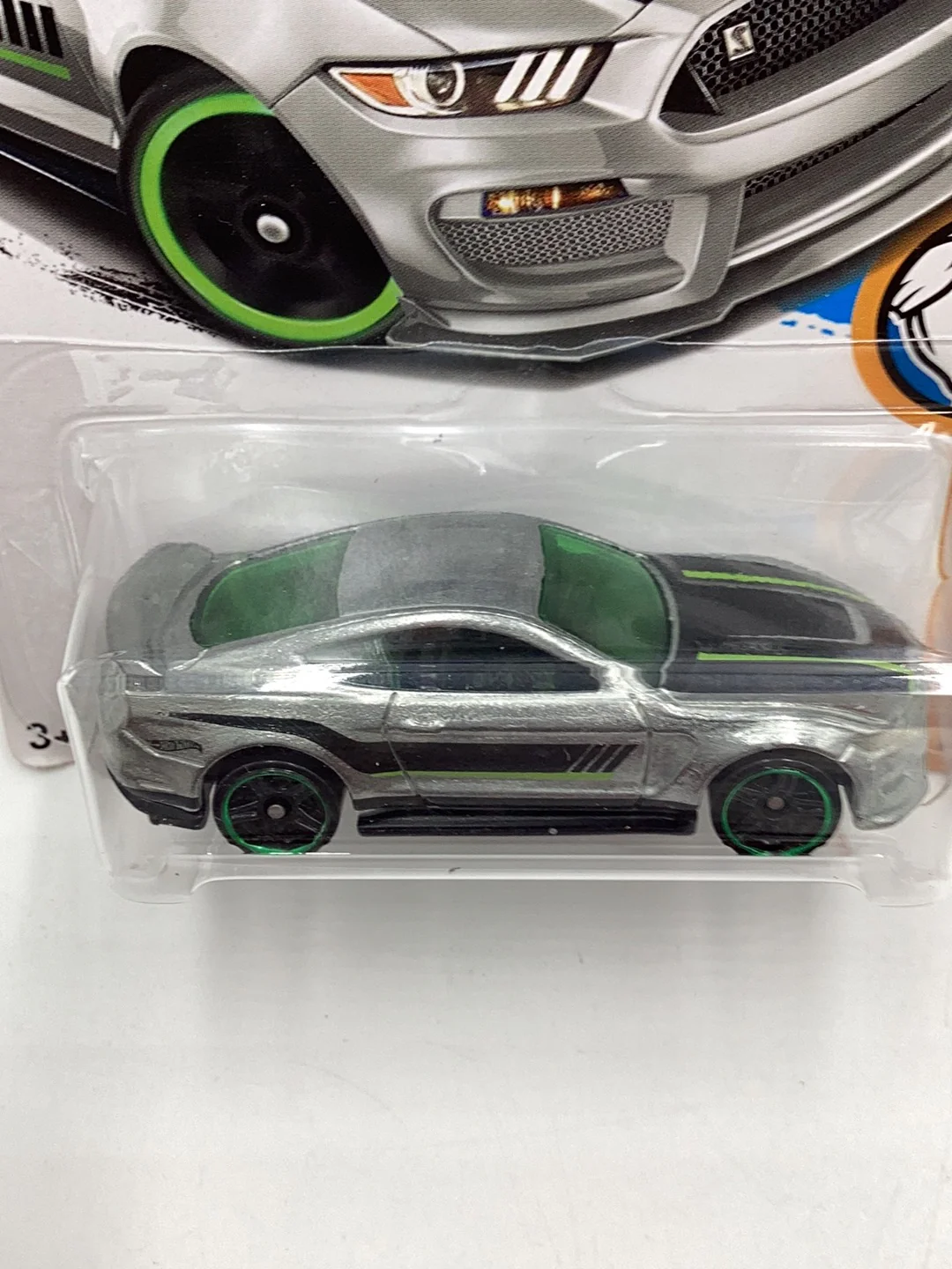 2017 hot wheels Zamac #12 Ford Shelby GT350R 149H - Image 5