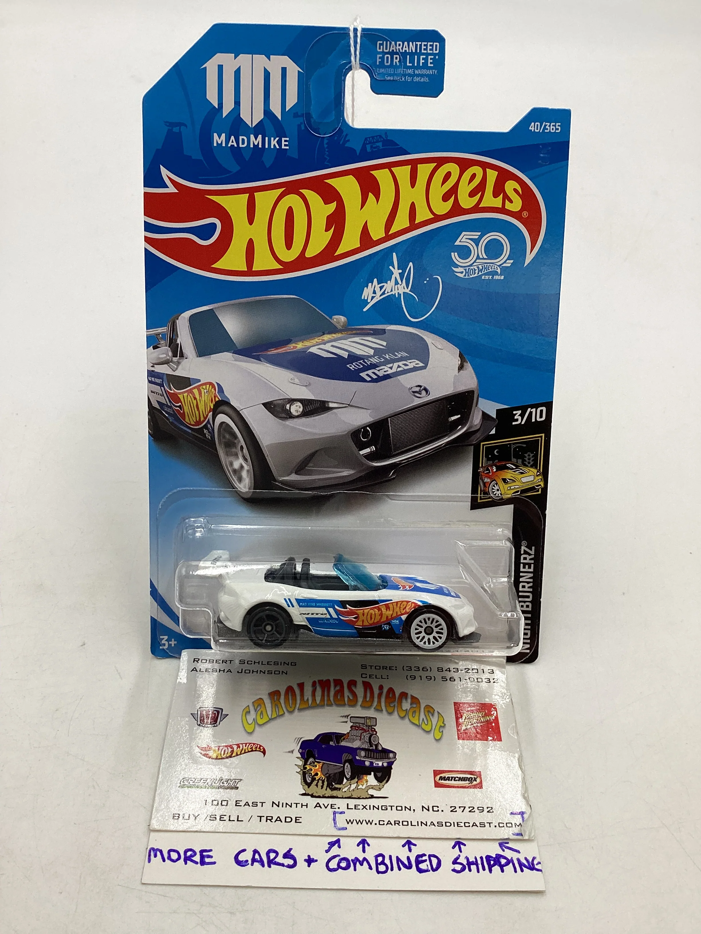 2018 Hot Wheels #040 15 Mazda MX-5 Miata White 86D