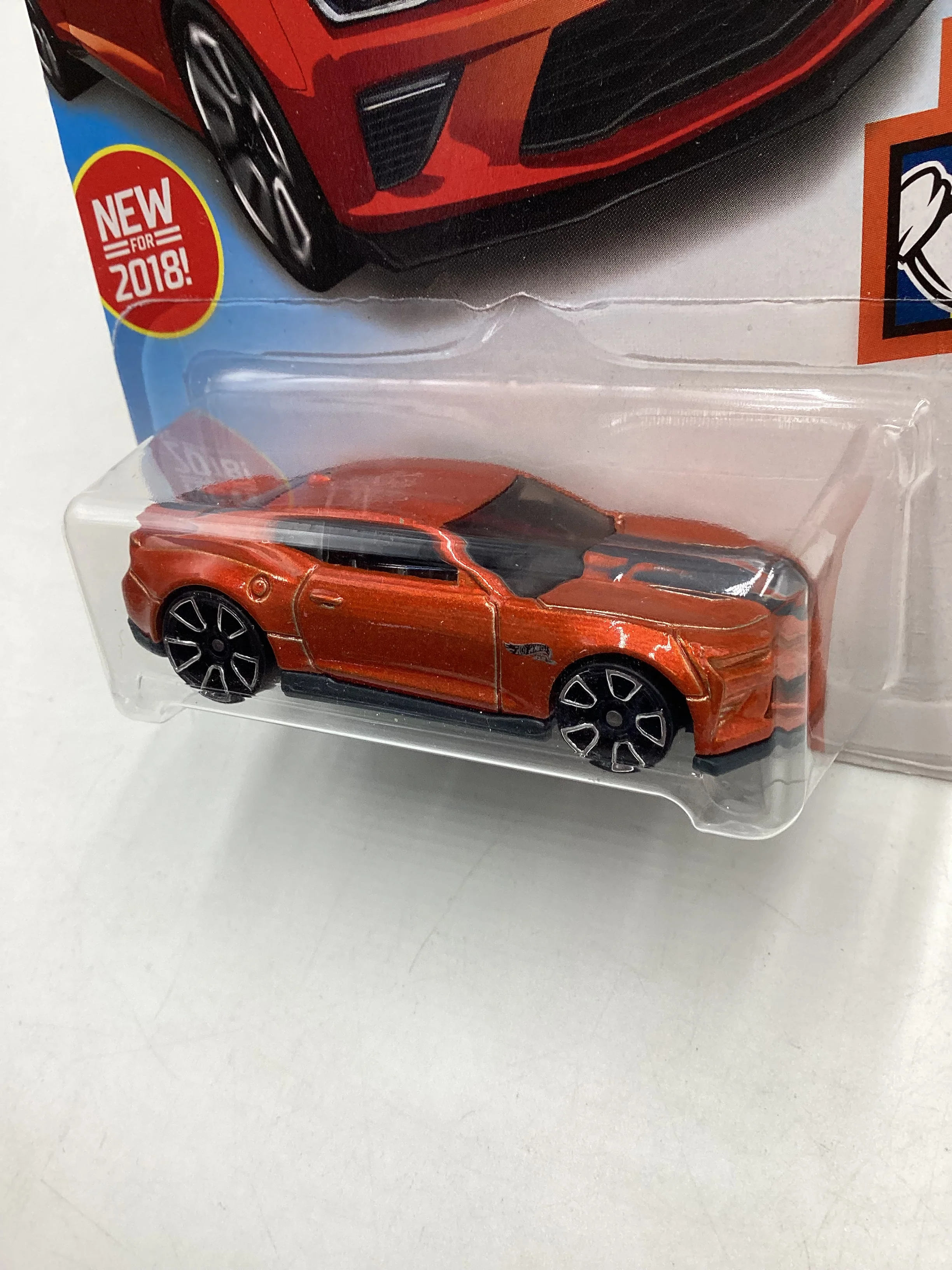2018 Hot Wheels #50 Orange 18 Camaro SS 5E - Image 4