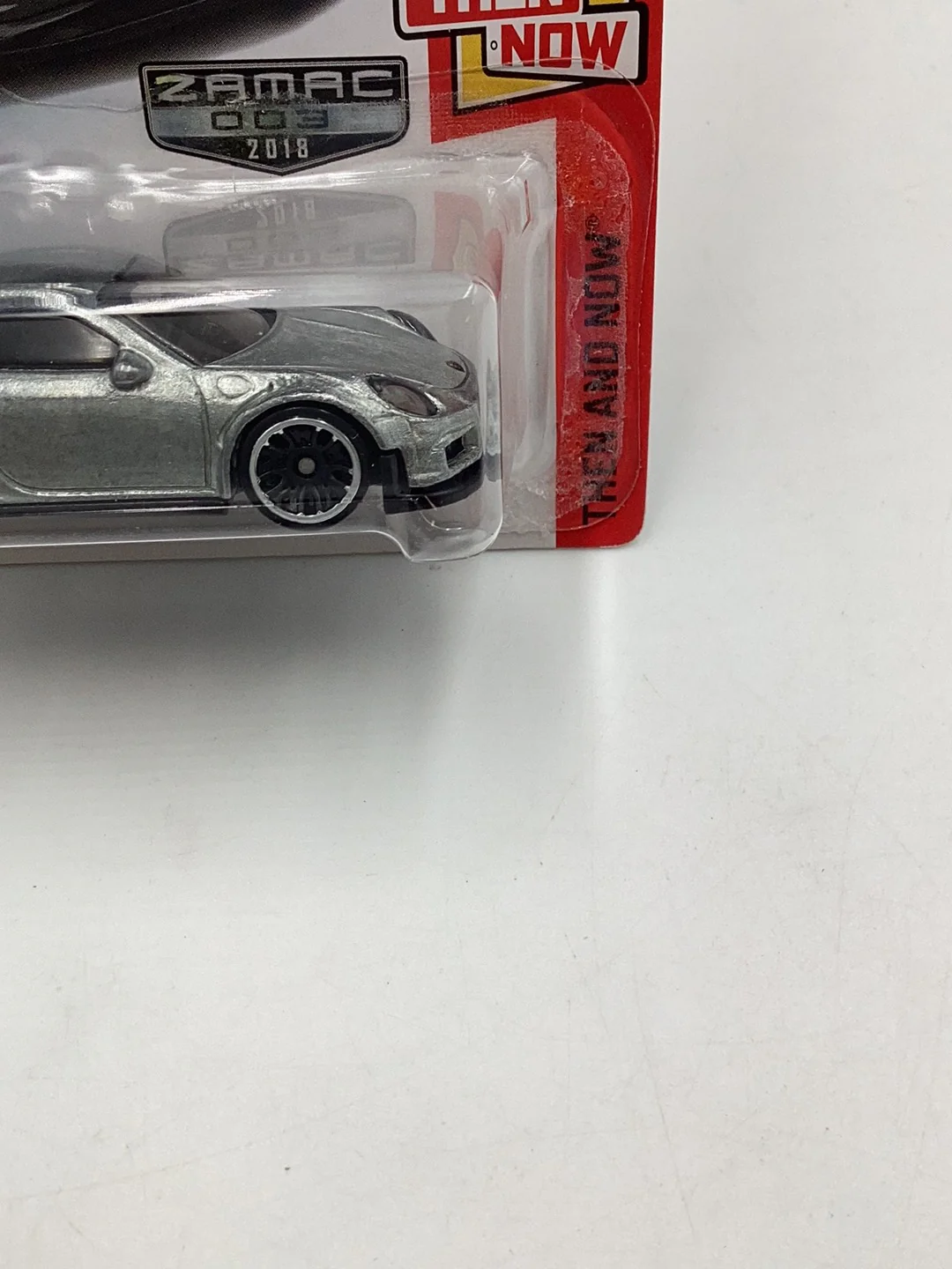 2018 Hot Wheels #196 Porsche 911 GT3 RS Zamac #3 W/ protector - Image 3