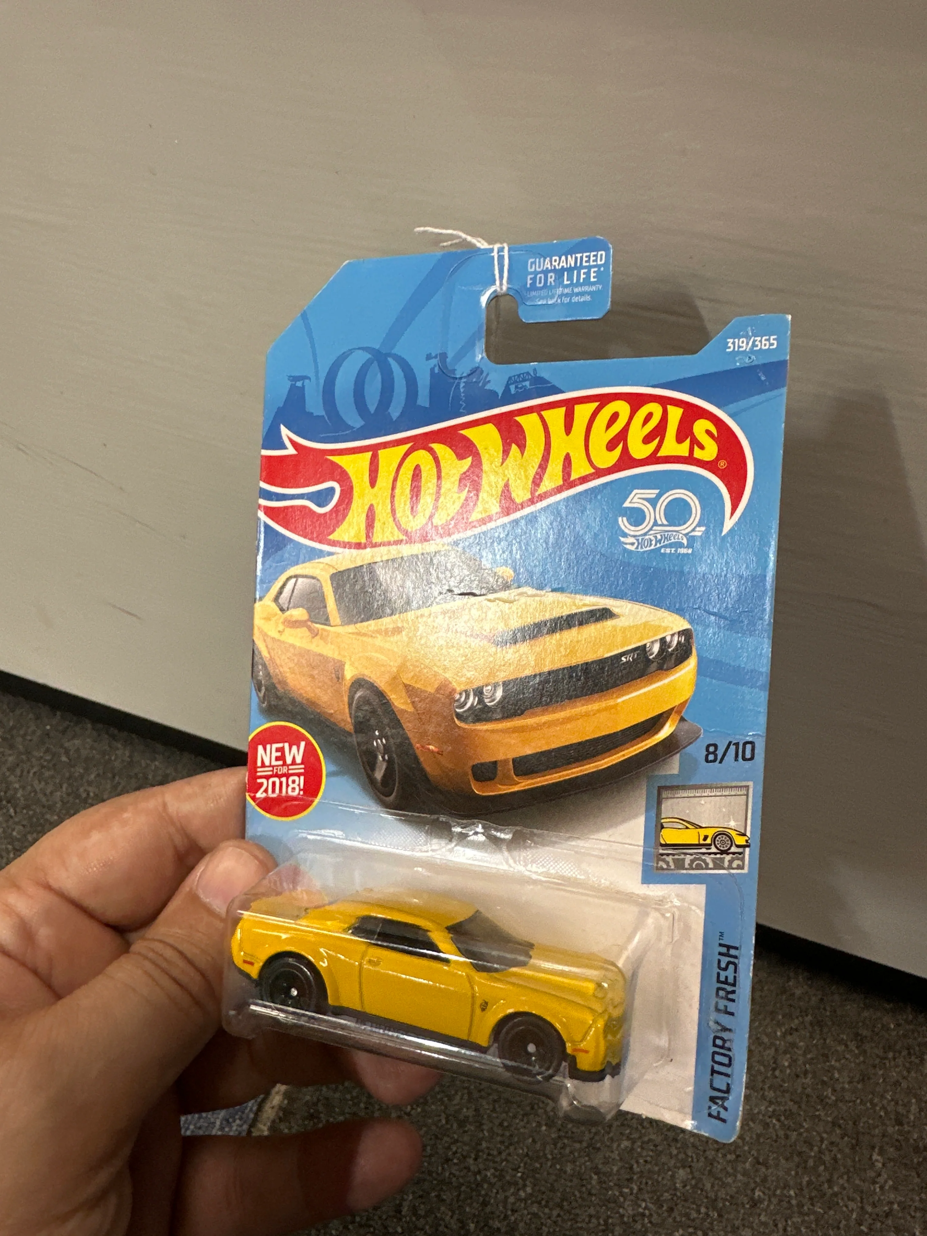 2018 Hot Wheels #319 18 Dodge Challenger SRT Demon 46H creased card - Image 9