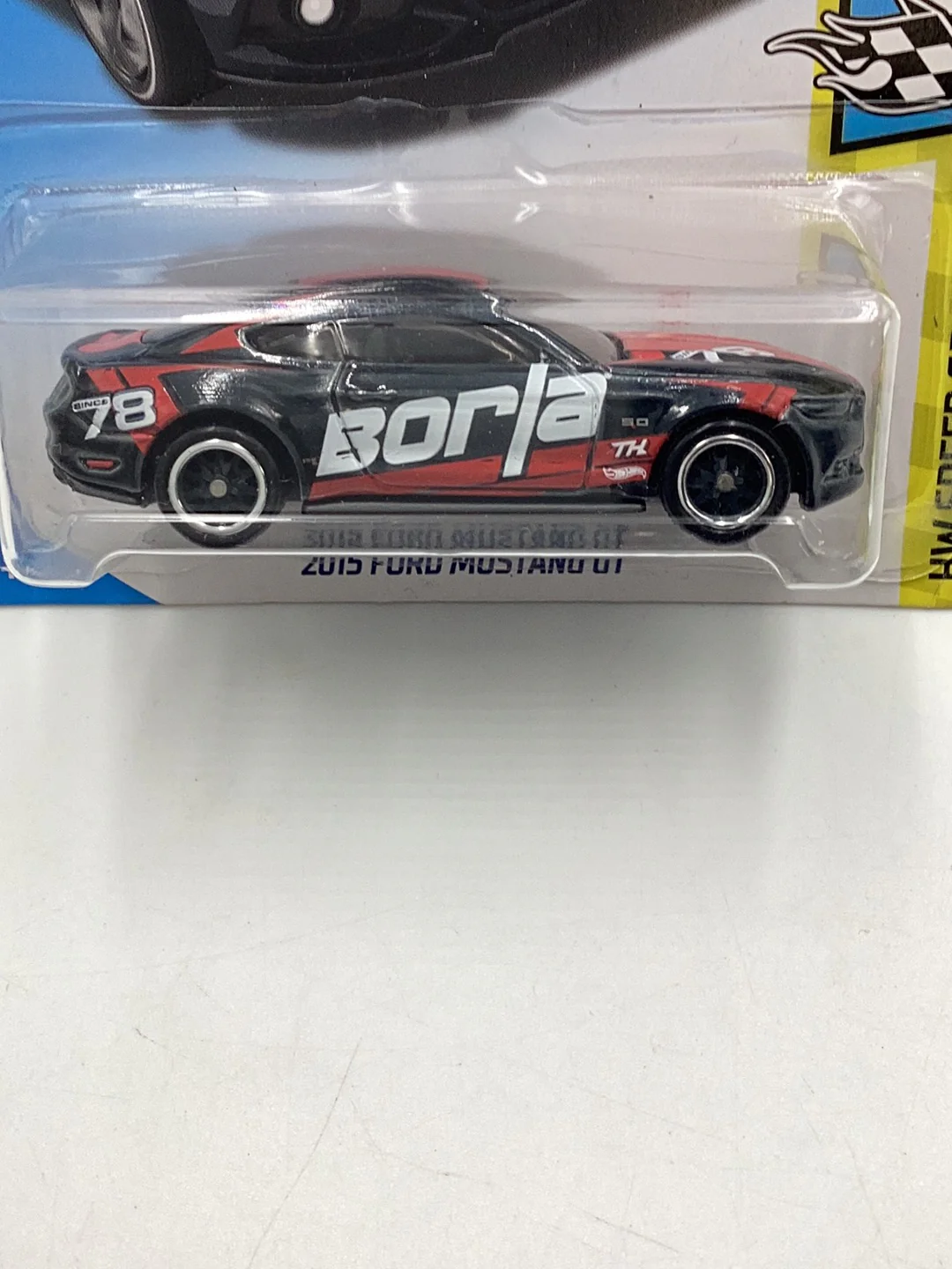 2018 hot wheels super treasure hunt 2015 Ford Mustang GT W/Protector - Image 3