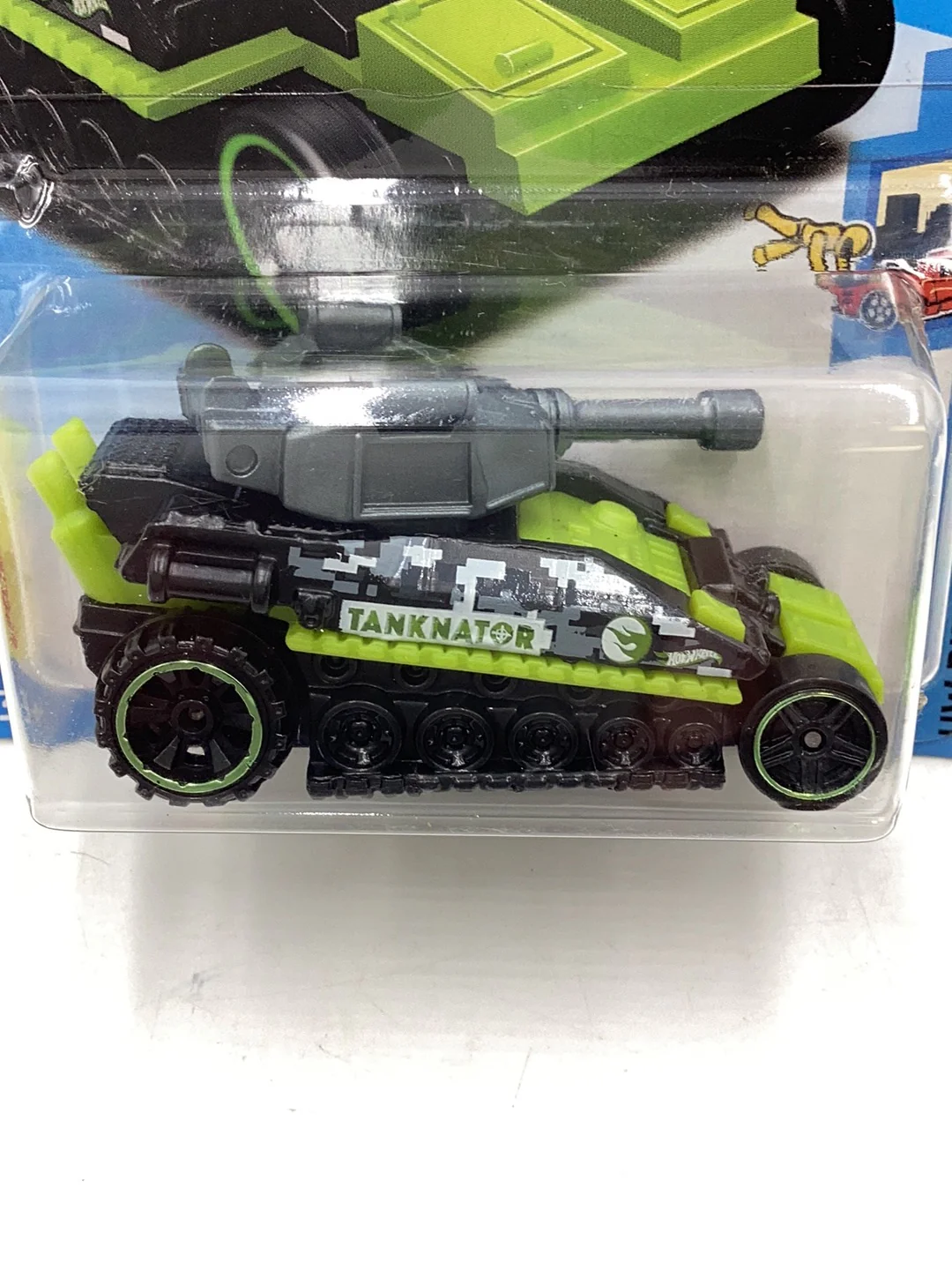 2018 Hot wheels Tanknator treasure hunt 275E - Image 3