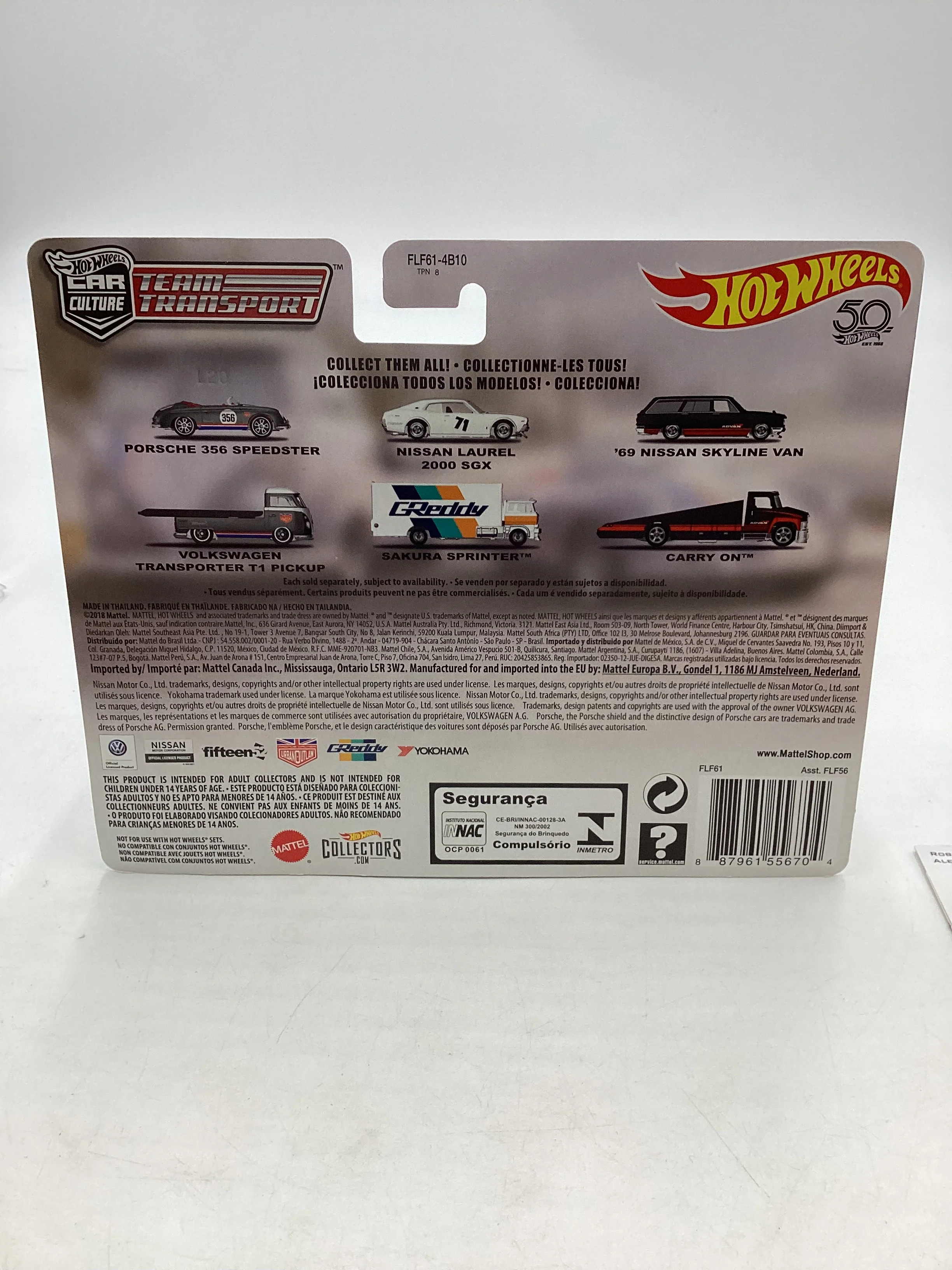 2018 Hot Wheels Team transport #1 Porsche 356 Speedster & Volkswagen Transporter T1 Pickup with Protector - Image 10