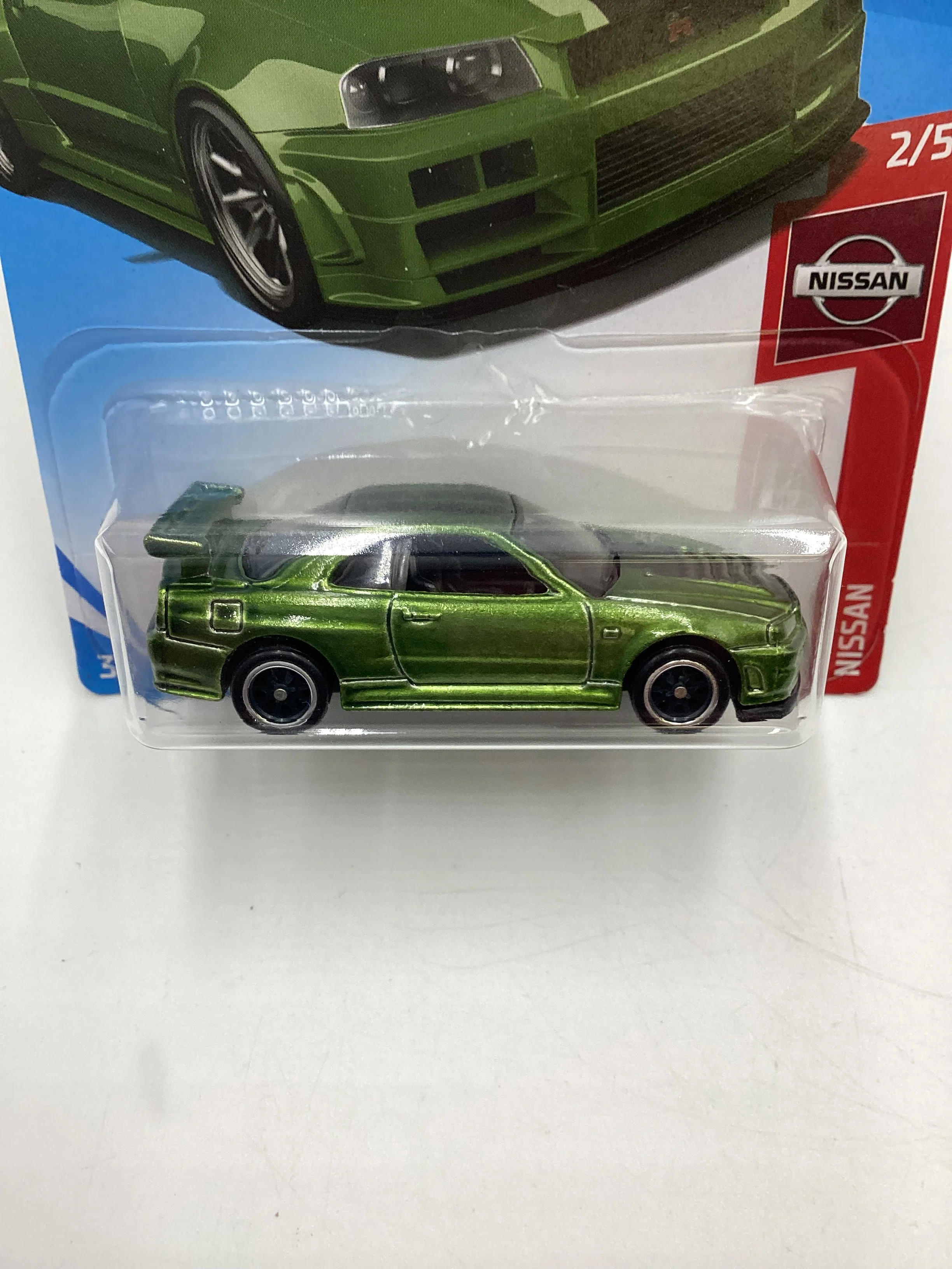 2019 Hot Wheels #045 Super Treasure Hunt Nissan Skyline GT-R BNR34 Green W/Protector - Image 3