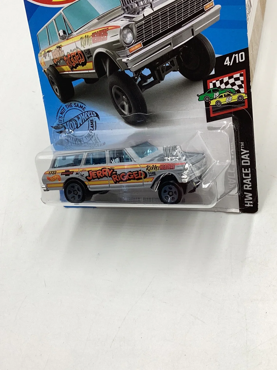 2019 Hot wheels #198 64 Nova Wagon Gasser grey 11D - Image 5