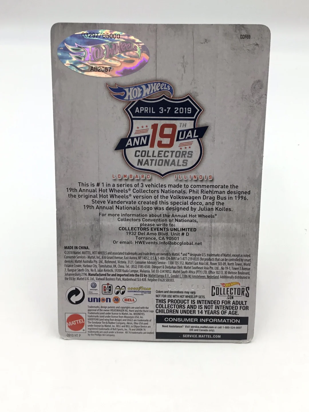 2019 hot wheels 19th annual collectors nationals Volkswagen Drag Bus Convention series 3297/5000 with Protector - Image 6