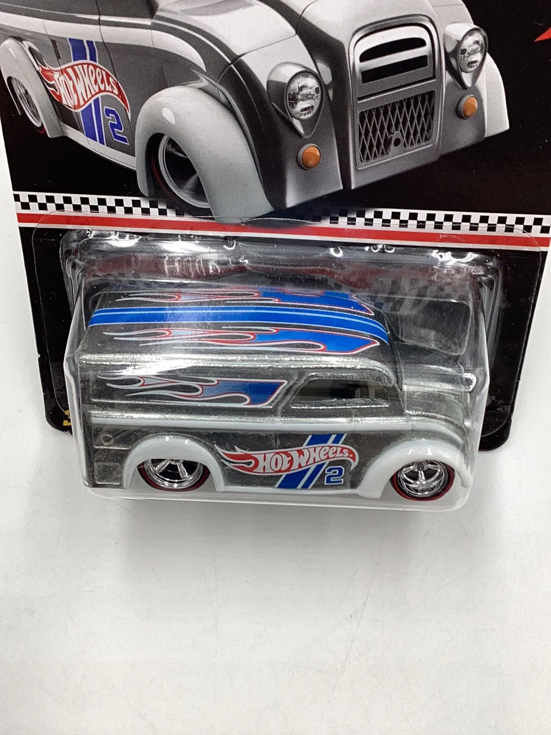 2019 Hot wheels collectors edition Dairy Delivery mail in Zamac edition Real Riders - Image 5
