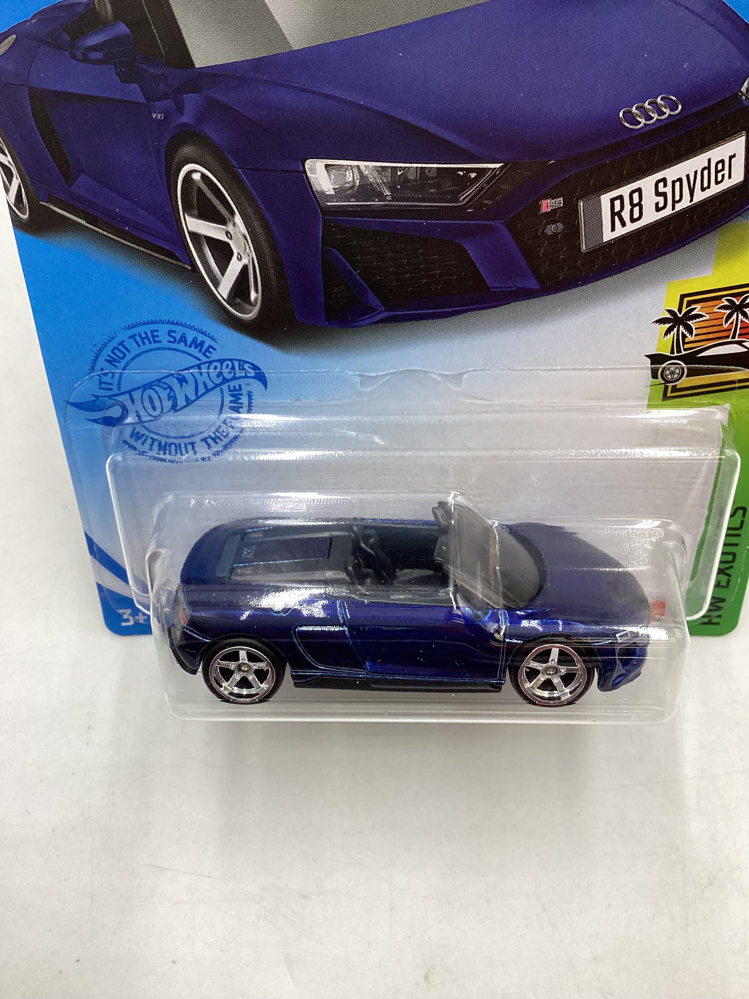 2019 Hot wheels Super treasure hunt 2019 Audi R8 Spyder Blue W/Protector - Image 6