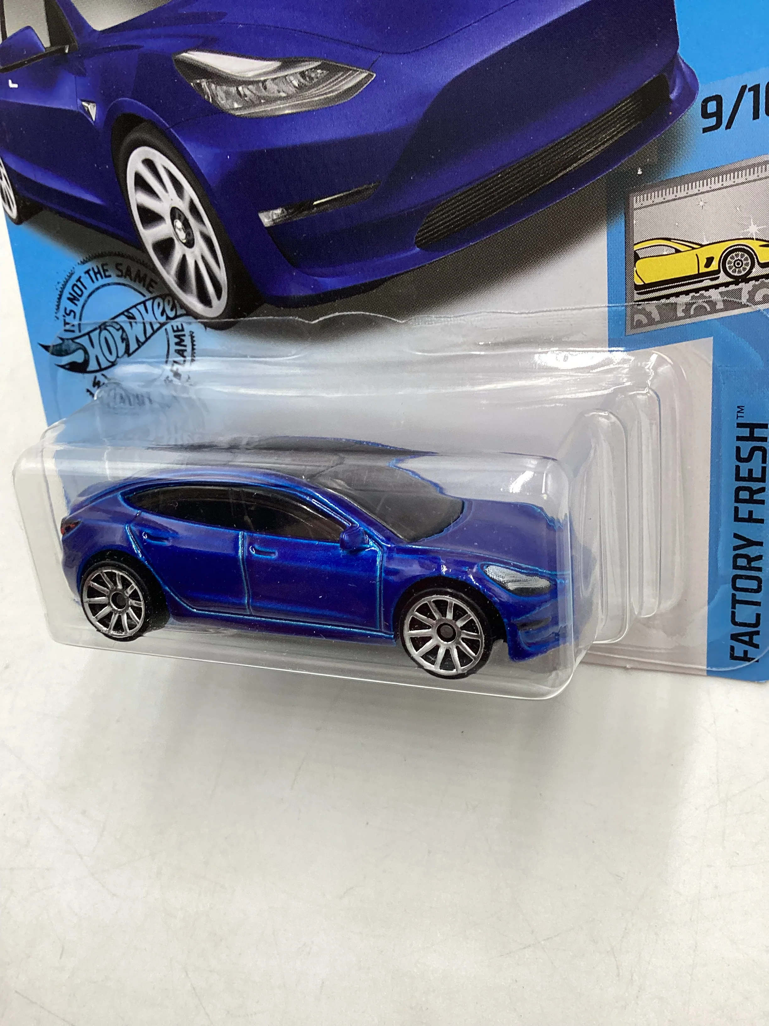 2020 Hot Wheels #112 Tesla Model 3 Blue 49C - Image 4