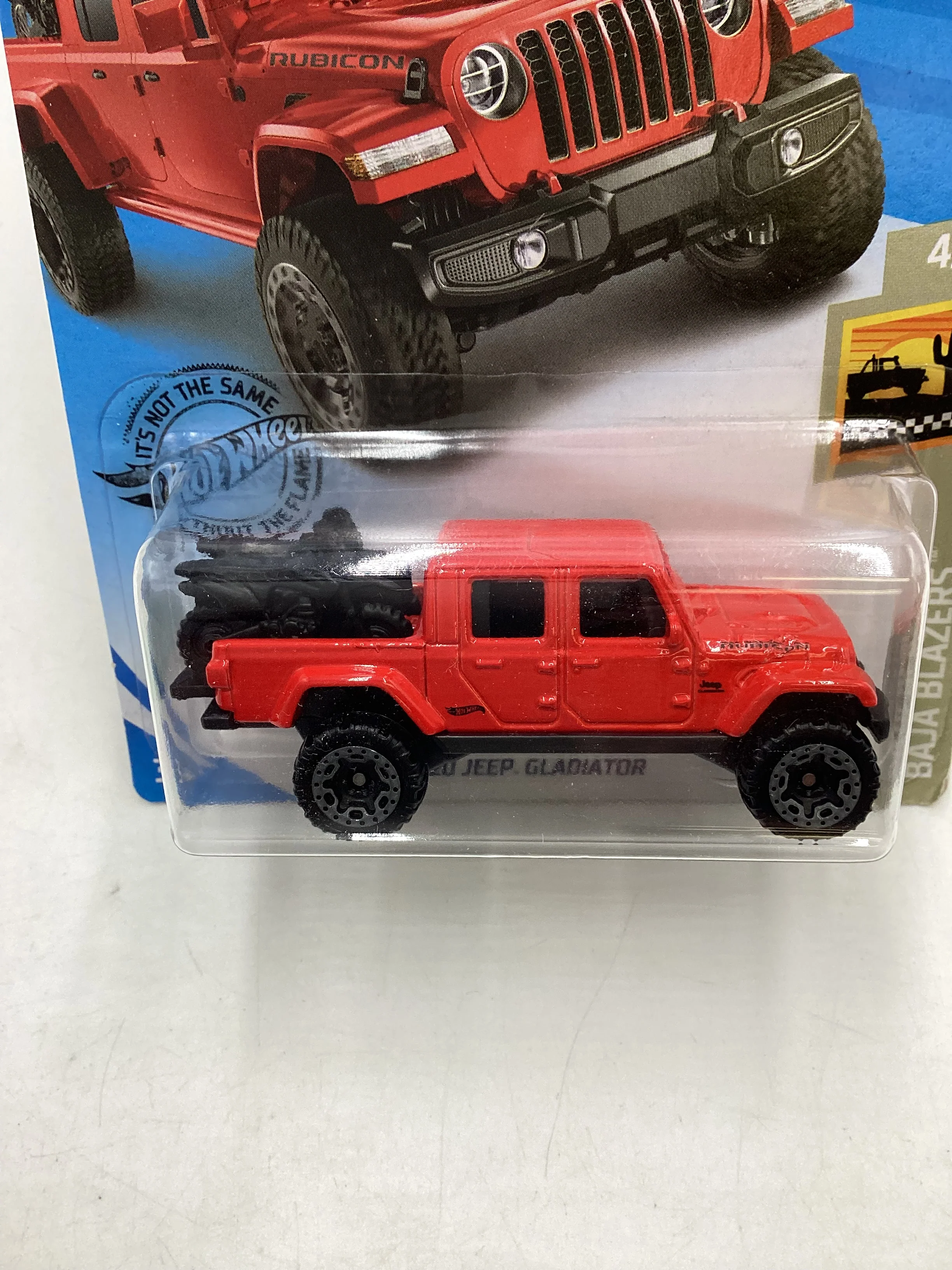 2020 Hot Wheels #157 20 Jeep Gladiator Red 41E - Image 2