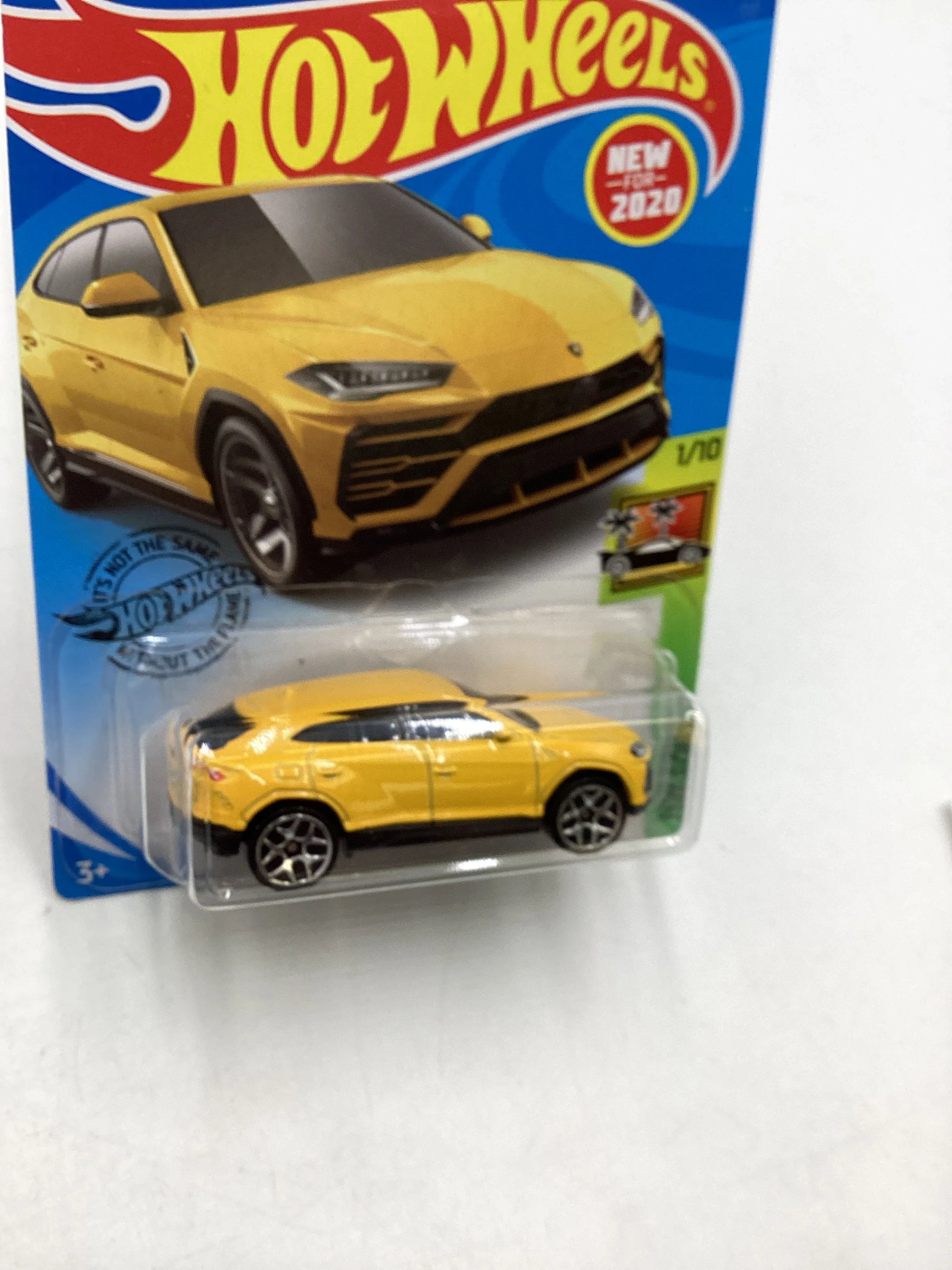 2020 Hot Wheels #213 Lamborghini Urus Yellow 101C - Image 5