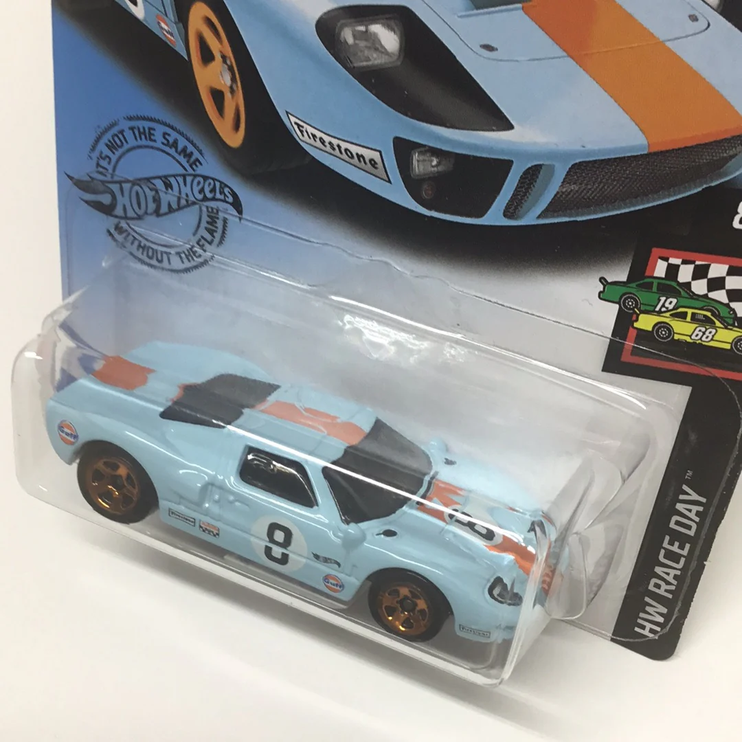 2020 hot wheels #35 2020 Ford GT-40 Gulf blue OO4 - Image 2