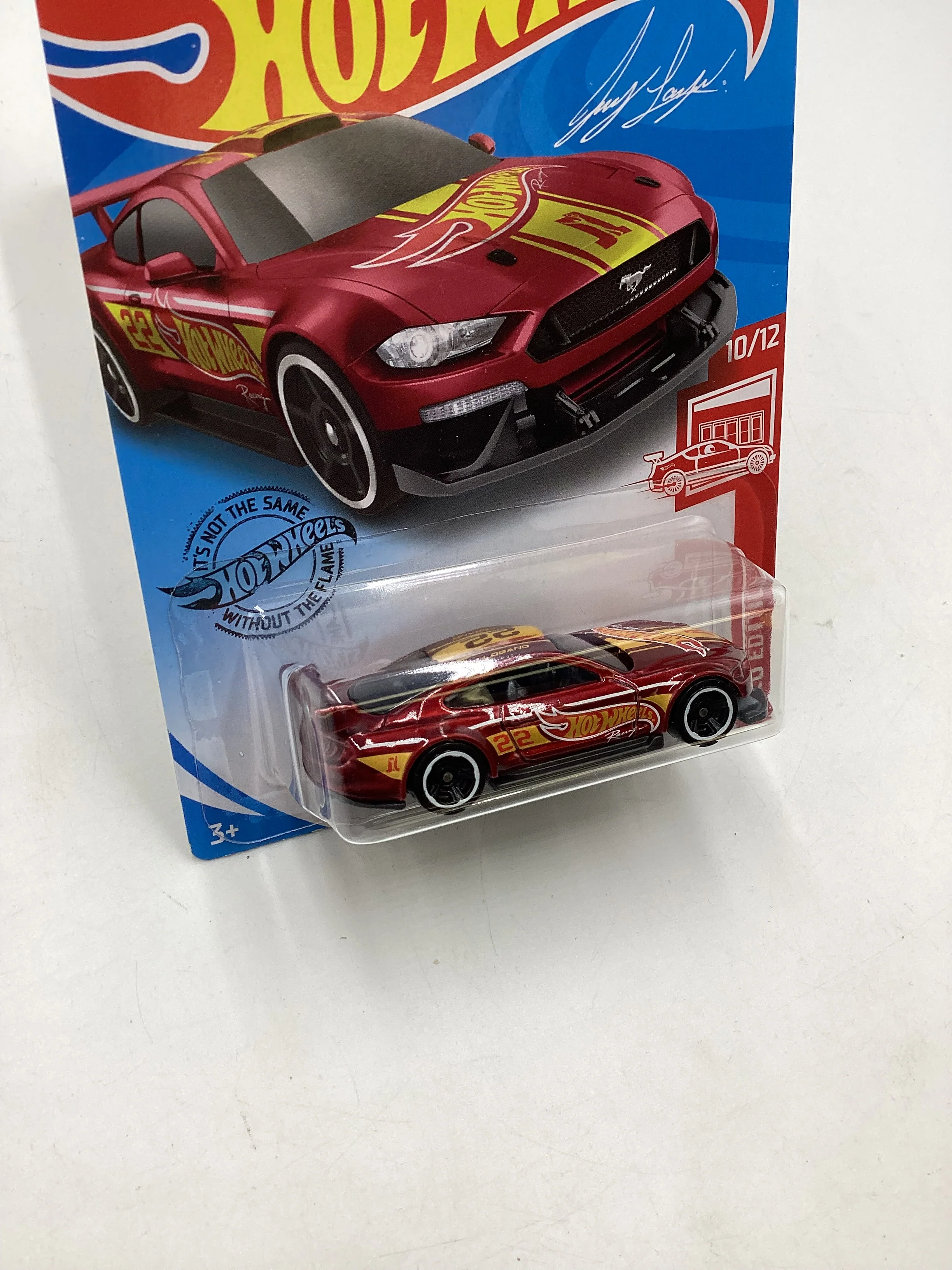 2020 Hot Wheels Red Edition #222 Custom 18 Ford Mustang GT Target red edition 149B - Image 5