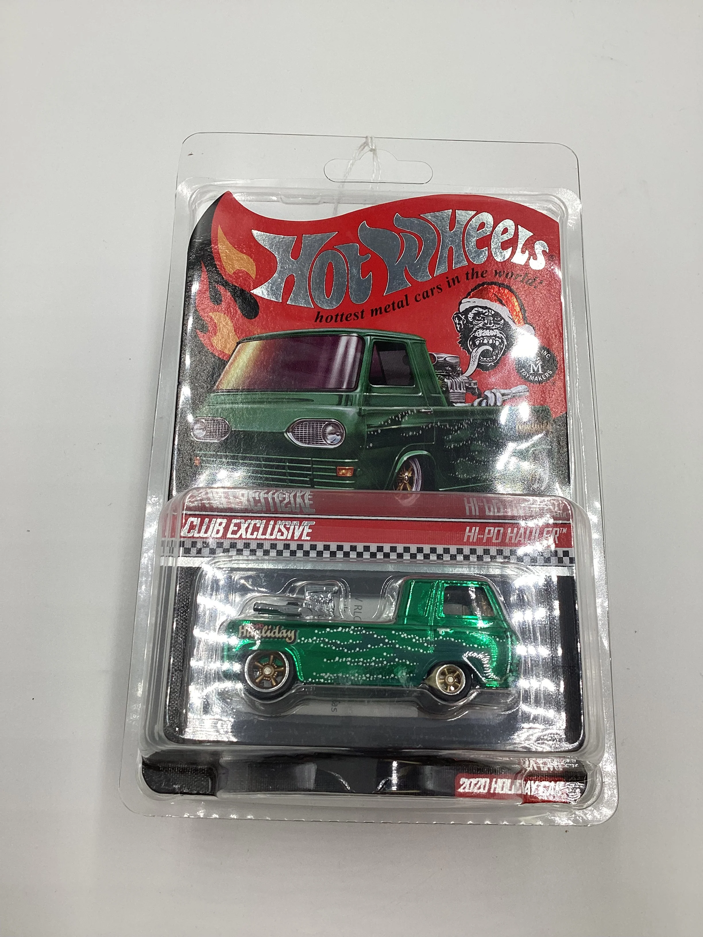 2020 Hot Wheels RLC Hi-Po Hauler Green Holiday Gas Monkey #04471/20000 with protector - Image 9