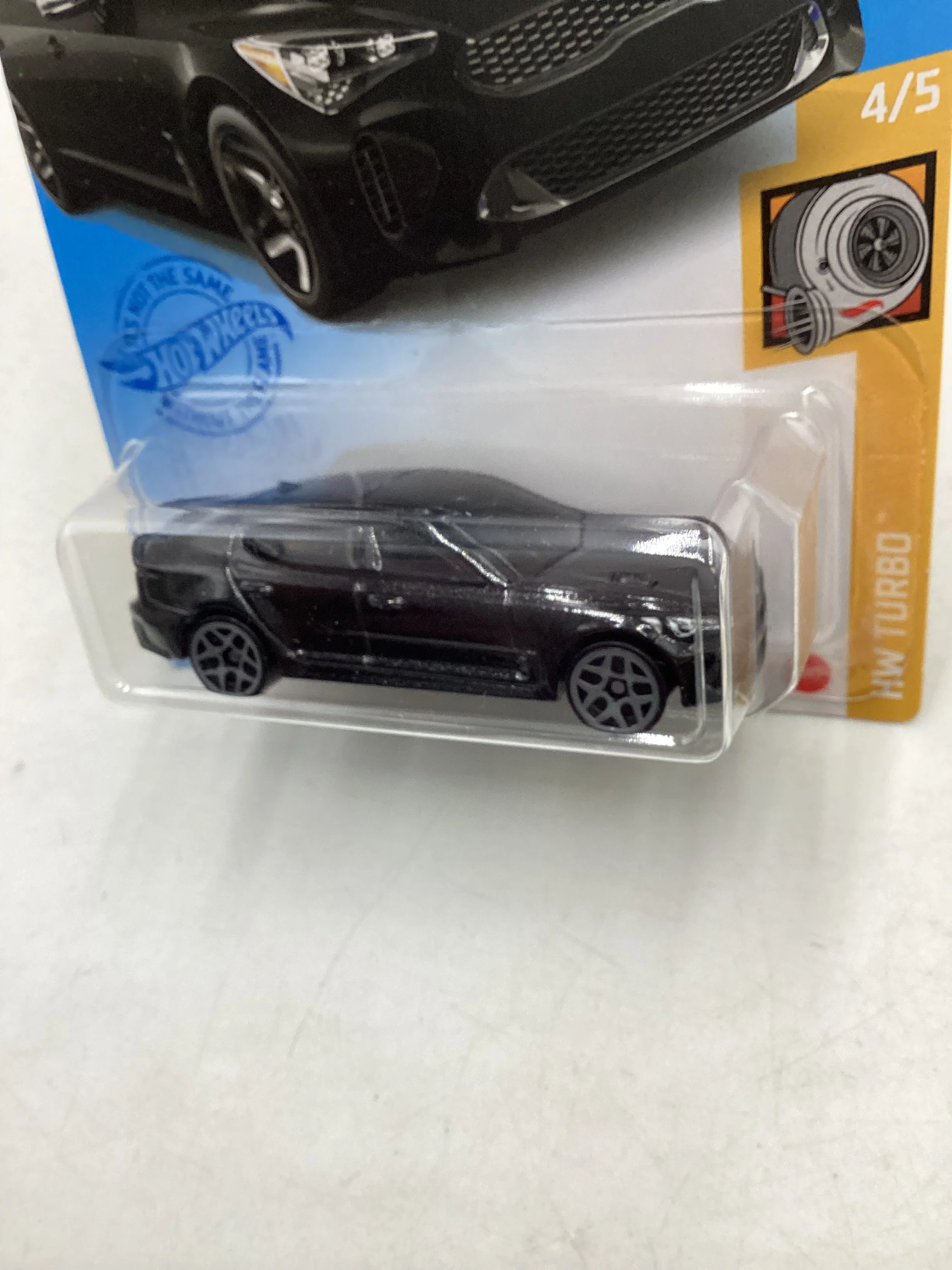 2021 Hot wheels #118 2019 Kia Stinger GT Black 61i - Image 4