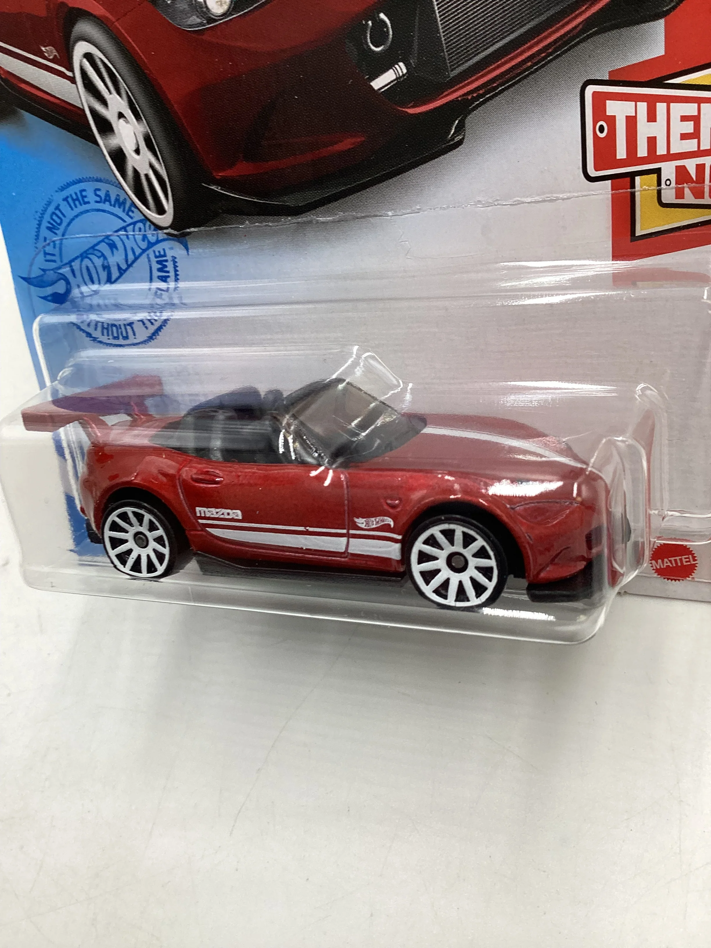 2021 Hot Wheels #129 15 Mazda MX-5 Miata Red 86A - Image 3
