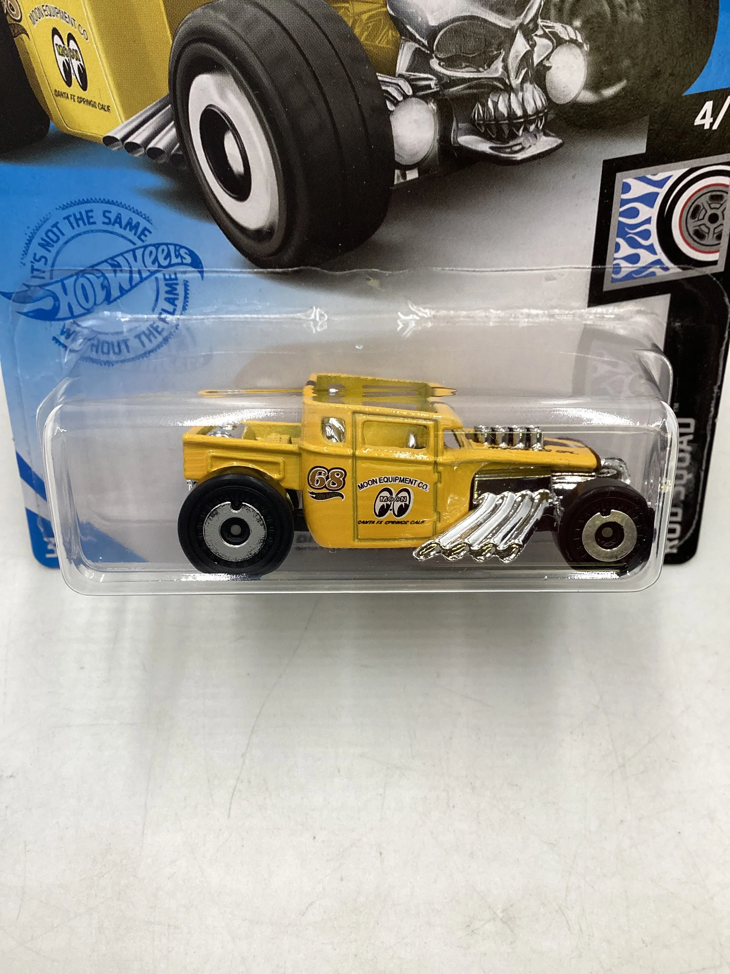 2021 hot wheels #161 Bone Shaker Yellow Mooneyes 53B - Image 2