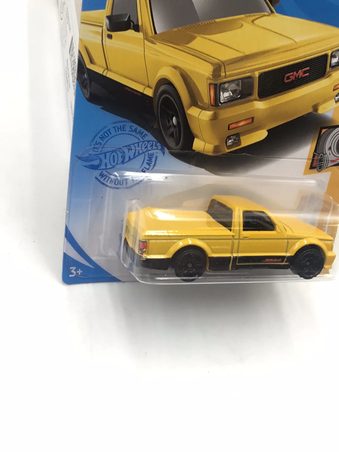 2021 hot wheels #92 91 GMC Syclone Kroger Exclusive - Image 3