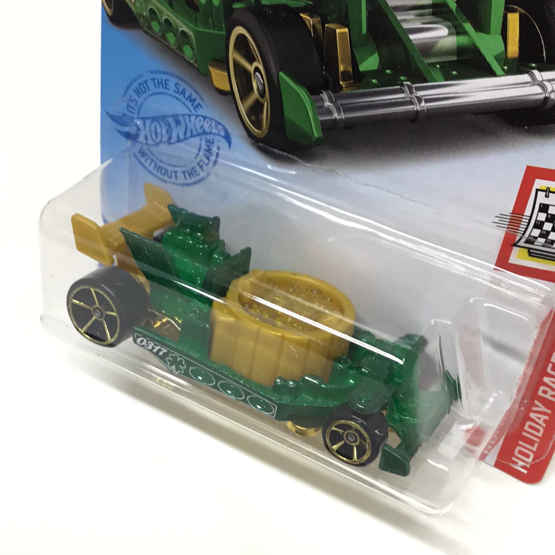 2021 hot wheels #122 Hot Tub st Patrick’s day KK4 - Image 2