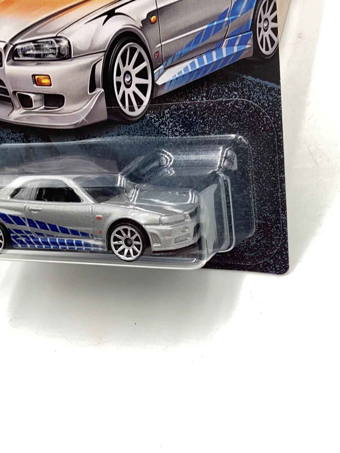 2021 Hot wheels fast and furious Nissan skyline GT-R BNR34 3/5 W/ protector - Image 4