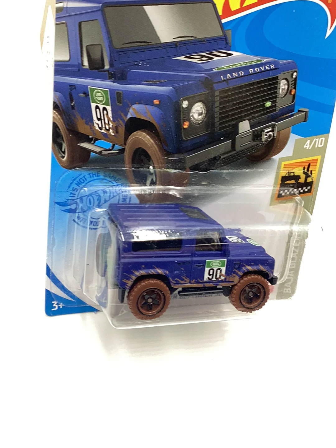 2021 hot wheels #32 Land Rover Defender 90 Blue 63E - Image 4