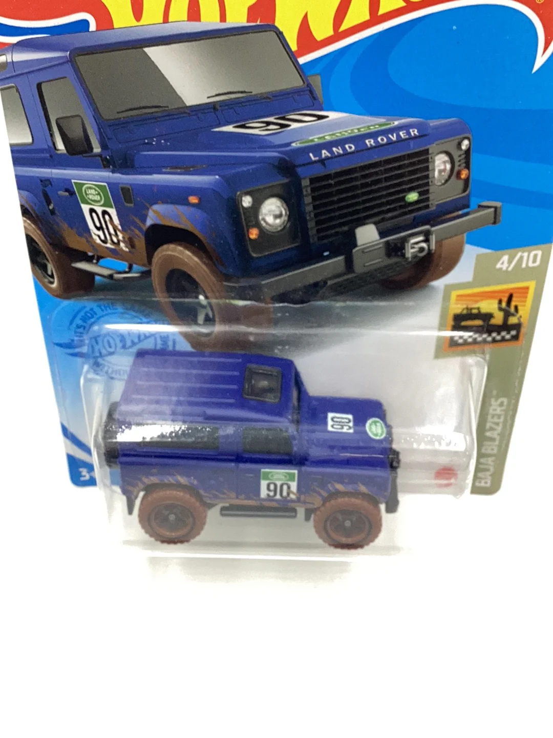 2021 hot wheels #32 Land Rover Defender 90 Blue 63E - Image 6